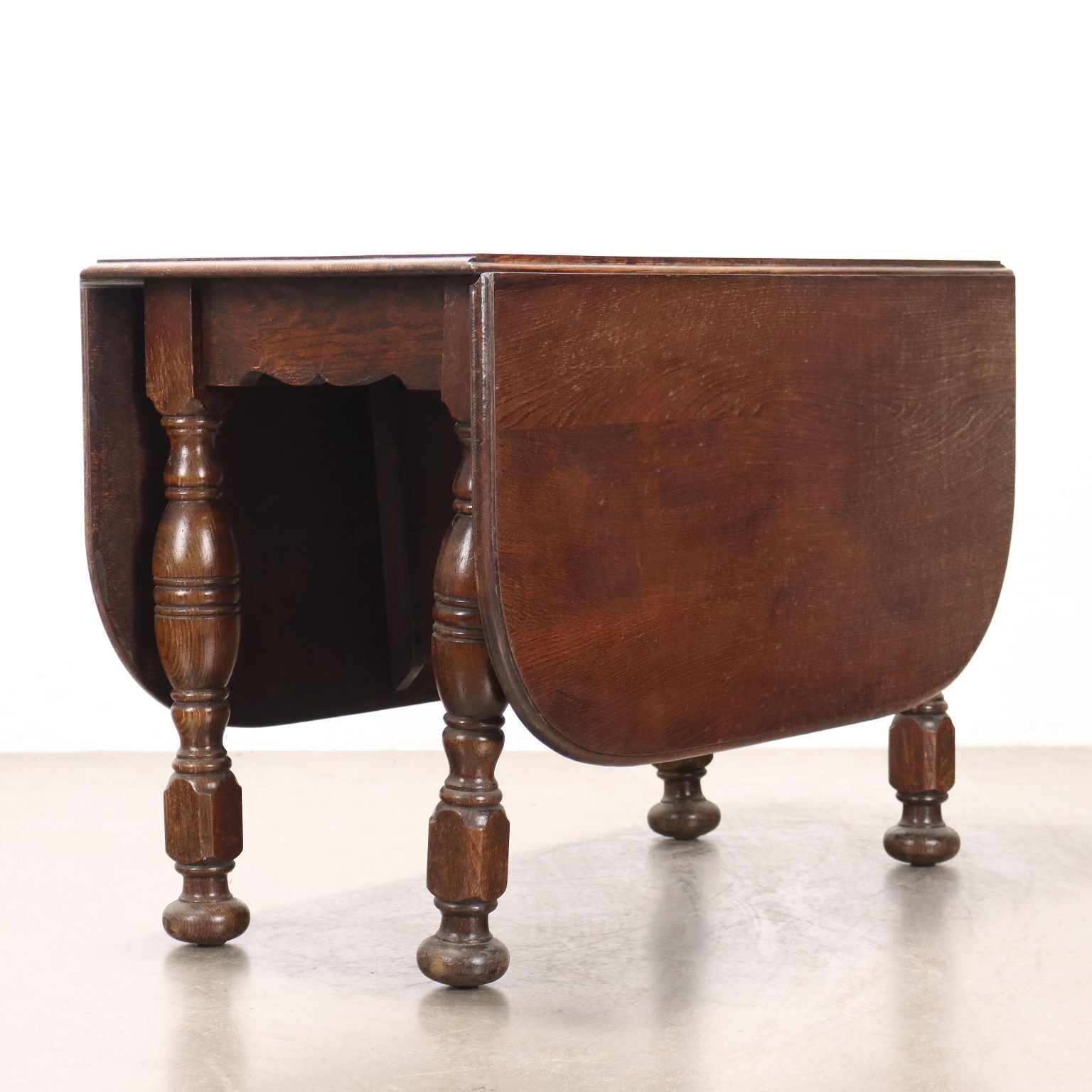 photo furniture Klapblad Eiken Tafel   Engeland, 20e eeuw