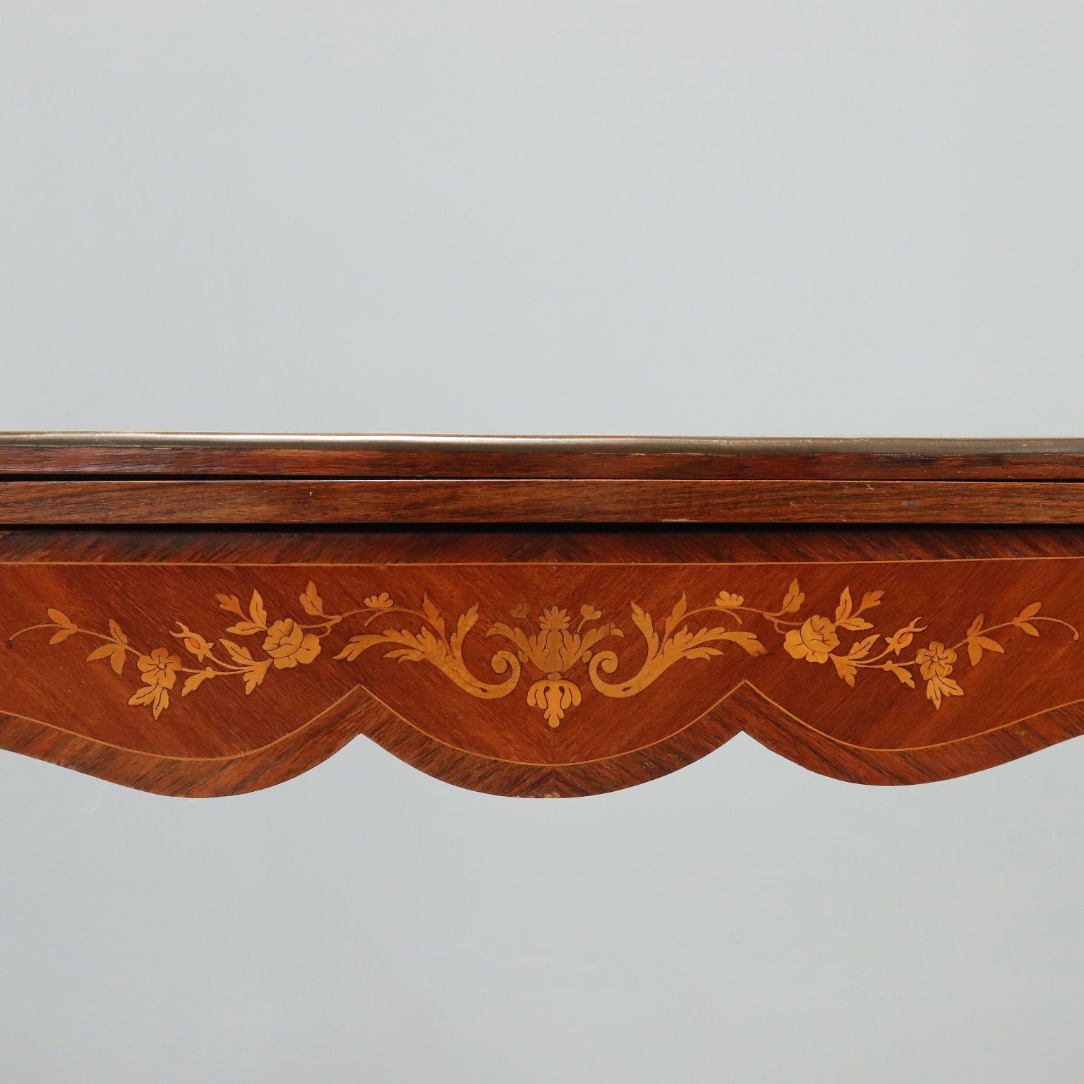 Indian Rosewood And Mahogany Game Table photo 730.0