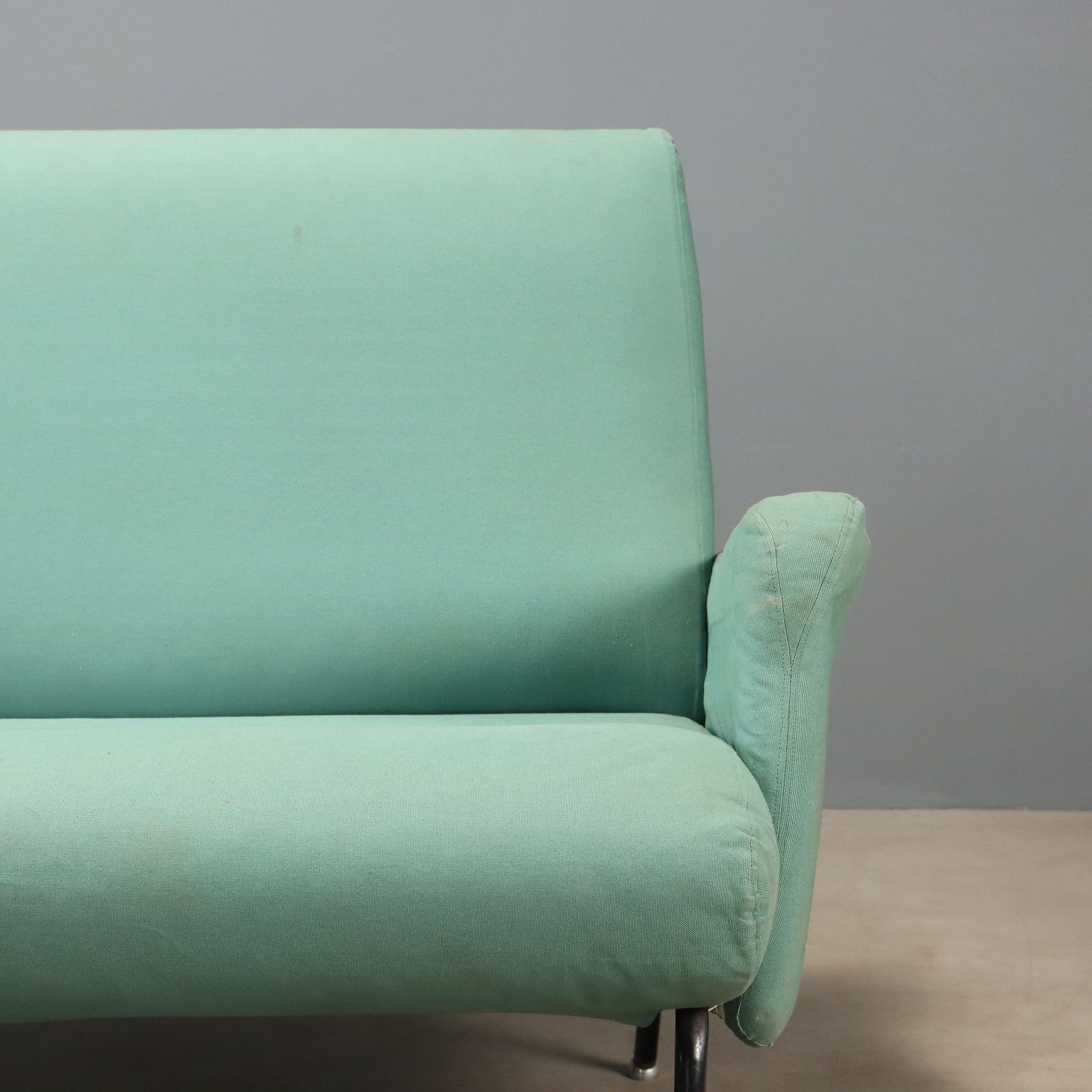 Vintage opvouwbare sofa, stof en metaal, Italiaans design, jaren 1960 photo Meubels