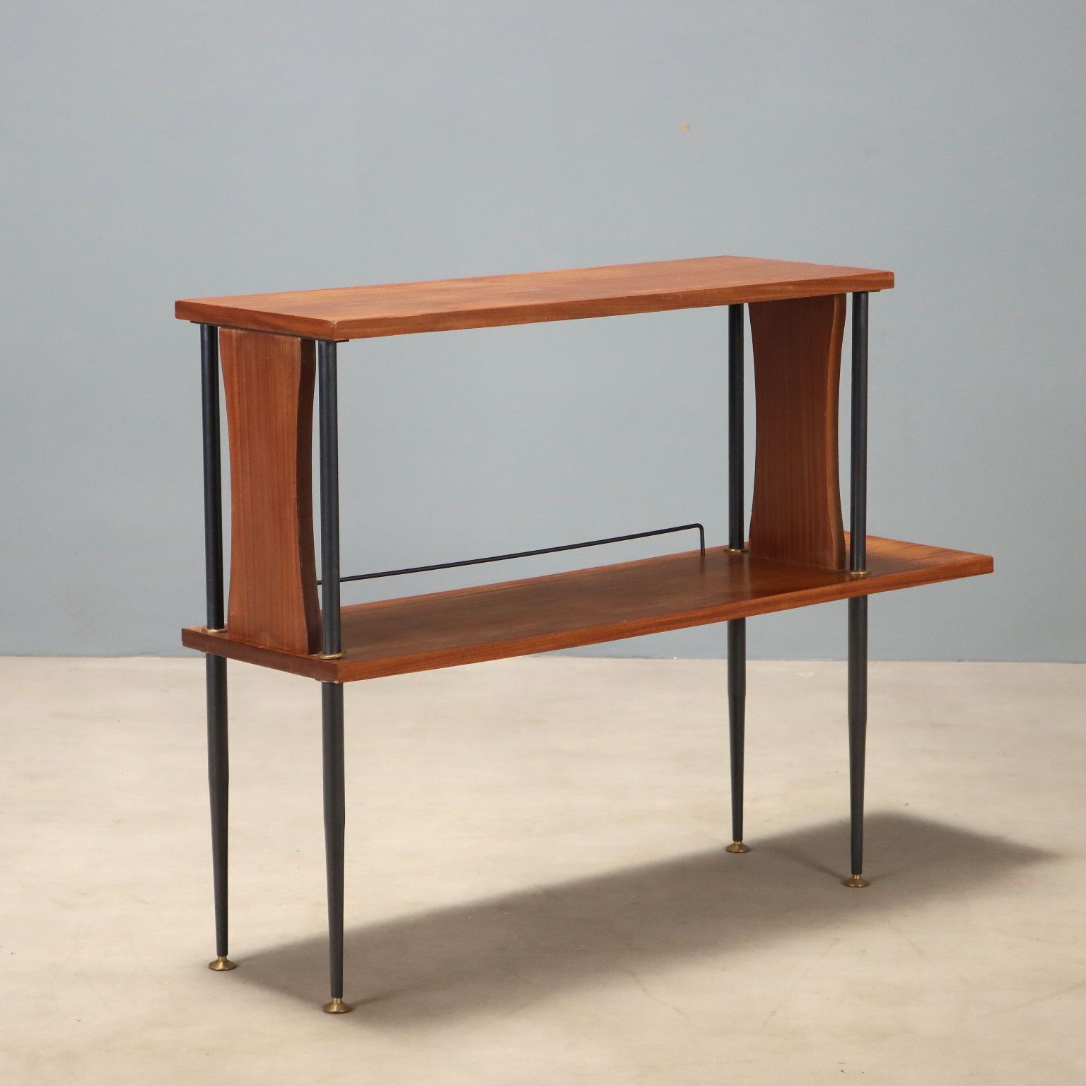 Vintage kast, teakhout, metaal, messing, Italiaans design, jaren 1960
