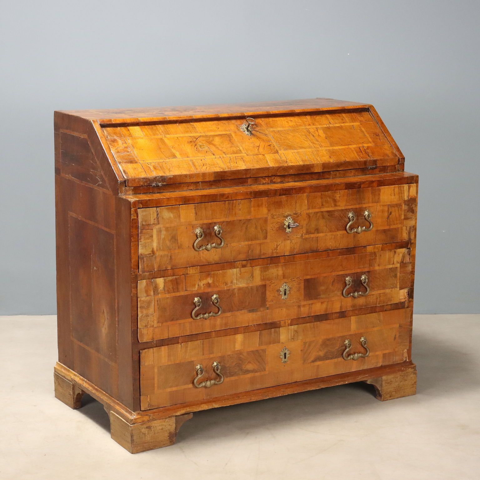 Walnut Bureau   Italy 18th Century