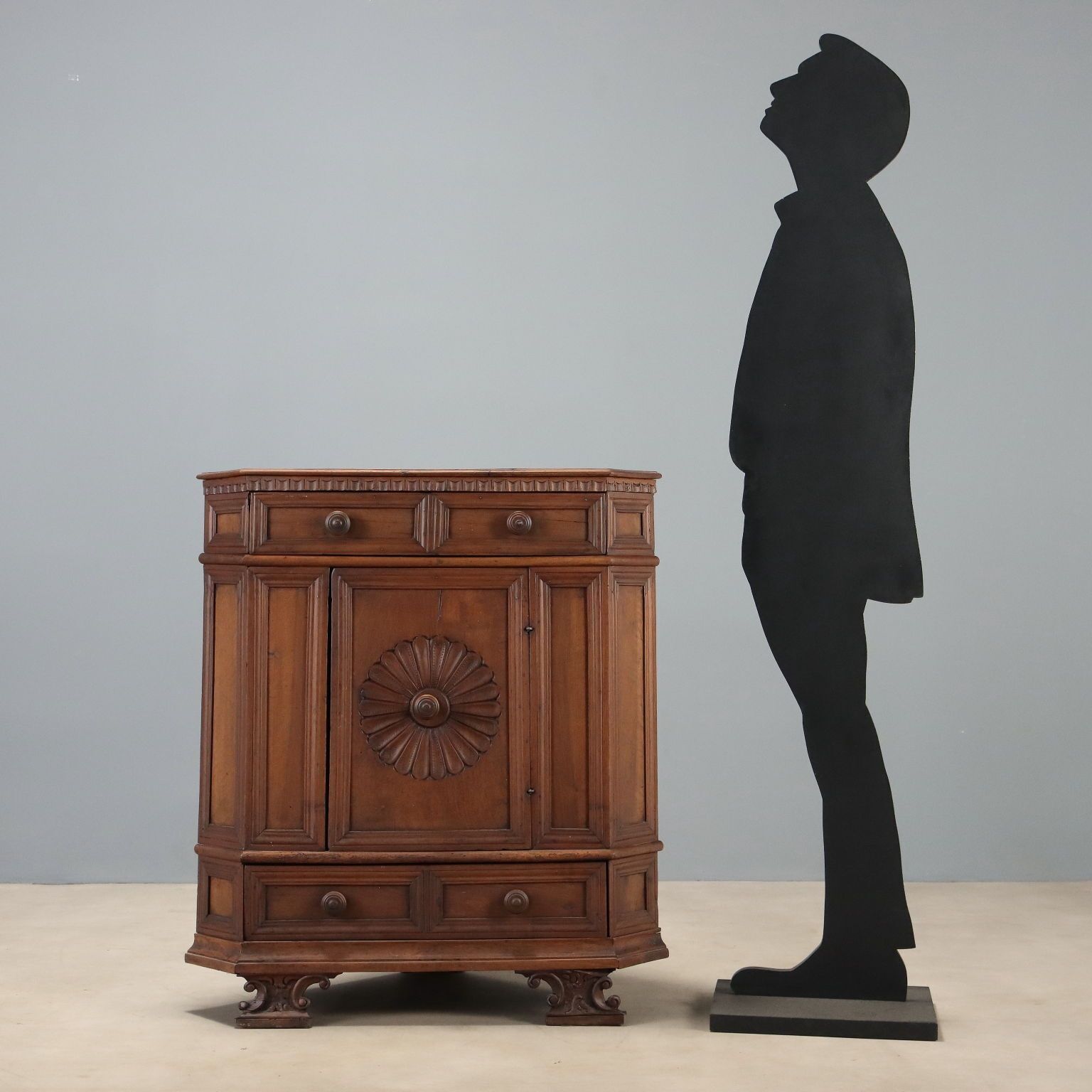 Baroque Corner Cupboard Walnut Carvings Italy XX Century photo furniture