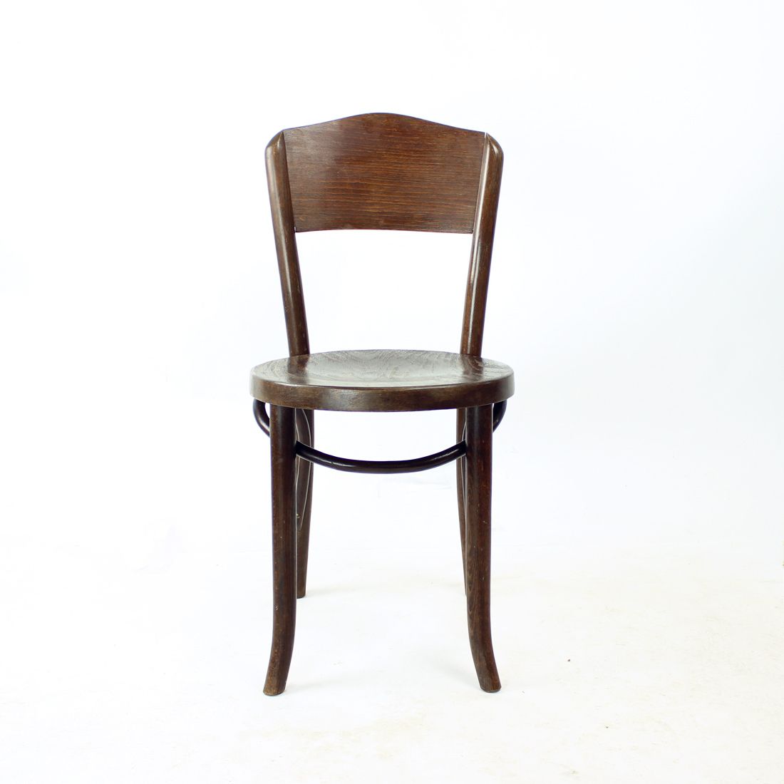 Thonet Bentwood Bistro Chair, Czechoslovakia 1940s photo vinterior