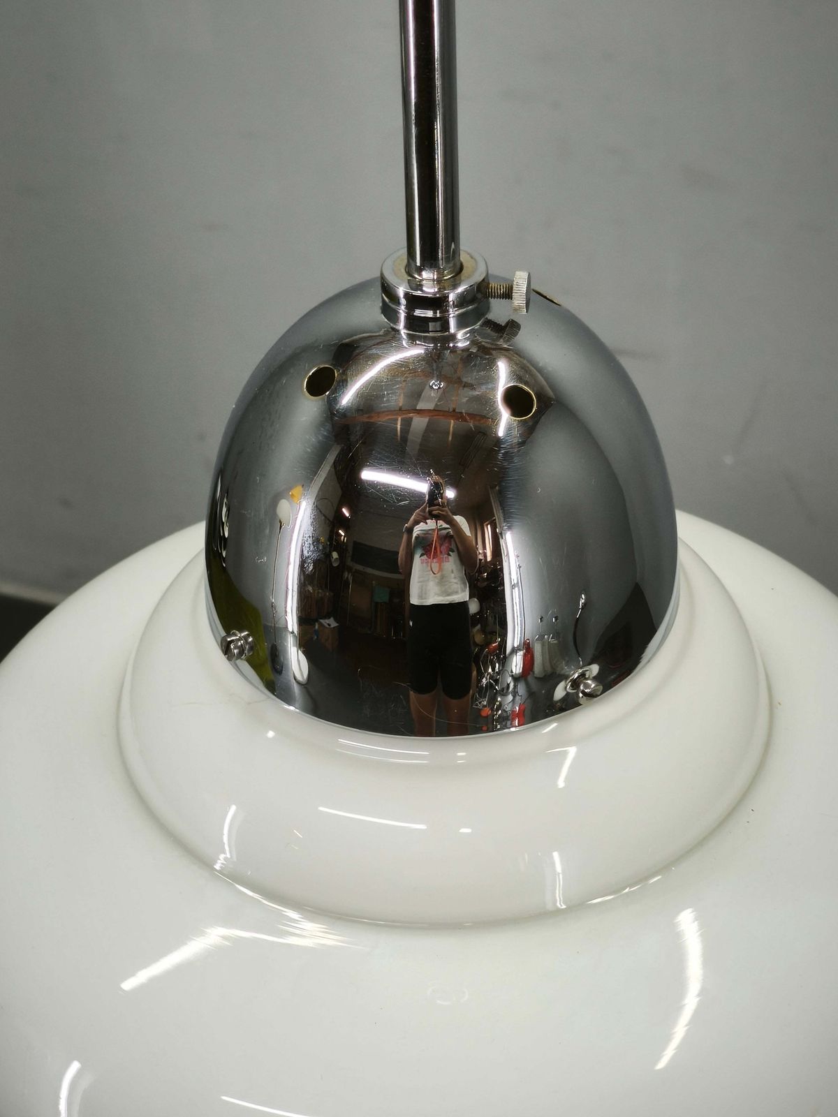 Art Deco Bauhaus hanglamp van opalineglas en chroom, jaren 1930 photo buy