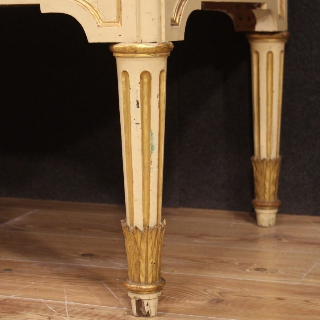 Italian Lacquered And Painted Writing Desk From The 1930s photo 2300.0