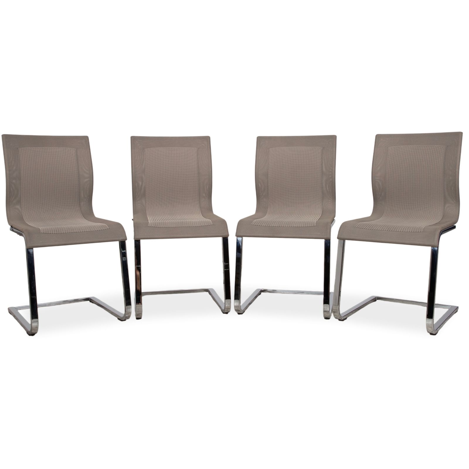 Ensemble de 4 chaises Team 7 Magnum Stricktex en tissu, chrome, gris et beige