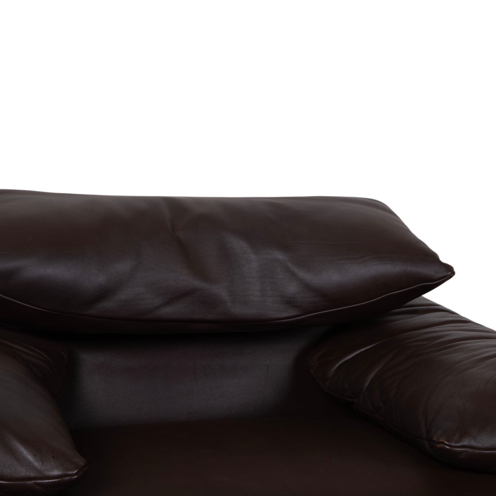 Fauteuil Cassina Maralunga en cuir brun espresso, fonction manuelle photo vinterior