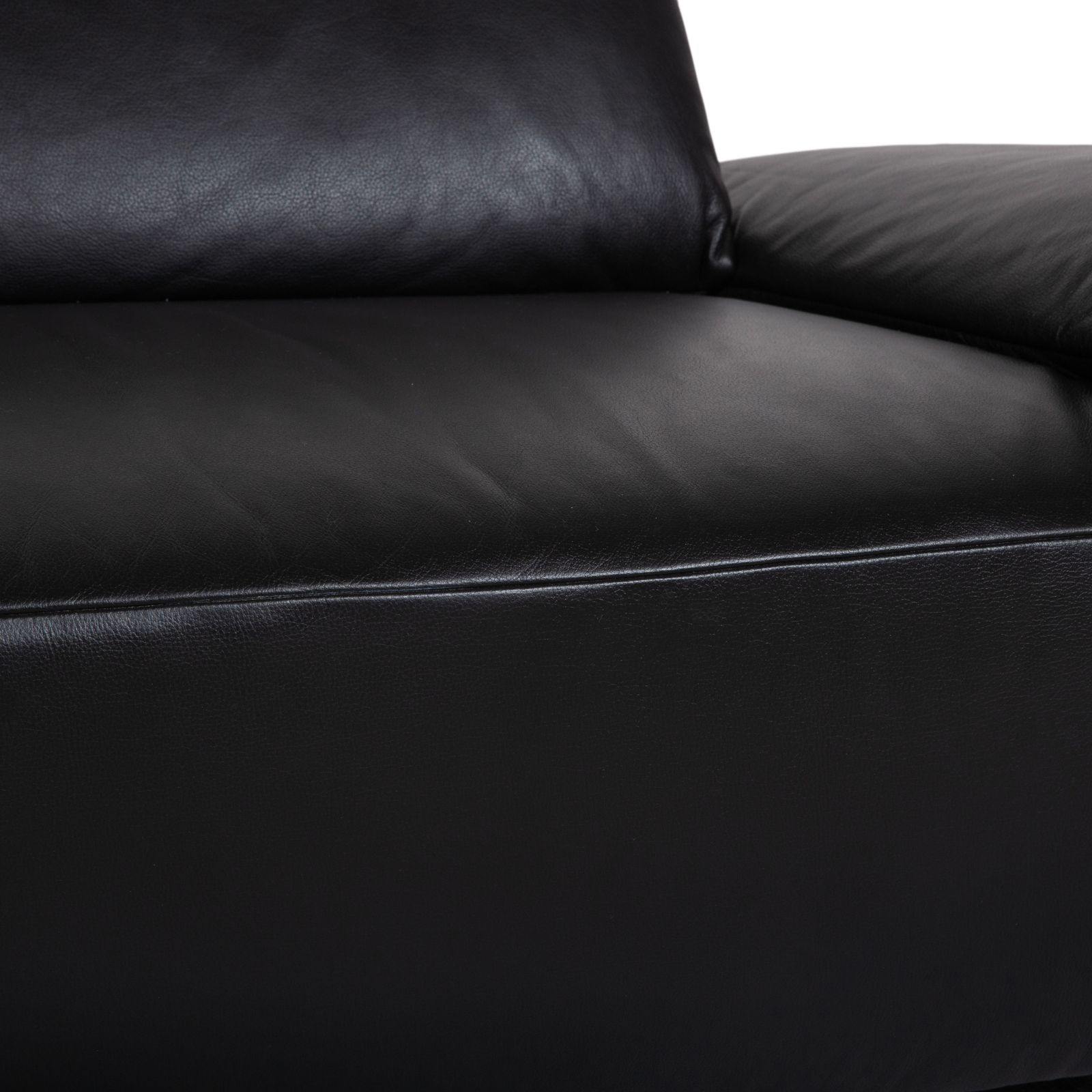 Koinor Volare Leather Three Seater Black Manual Function Sofa photo vinterior