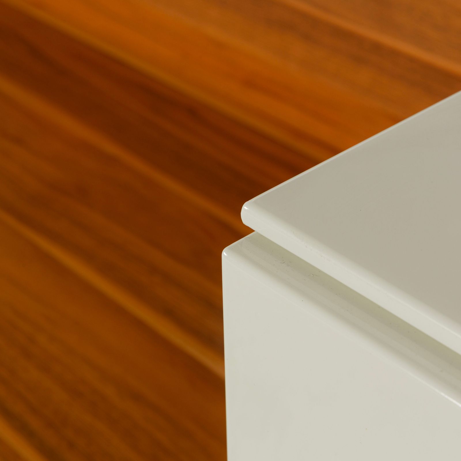 Buffet Hülsta Lilac en bois, crème et brun, lowboard photo vinterior