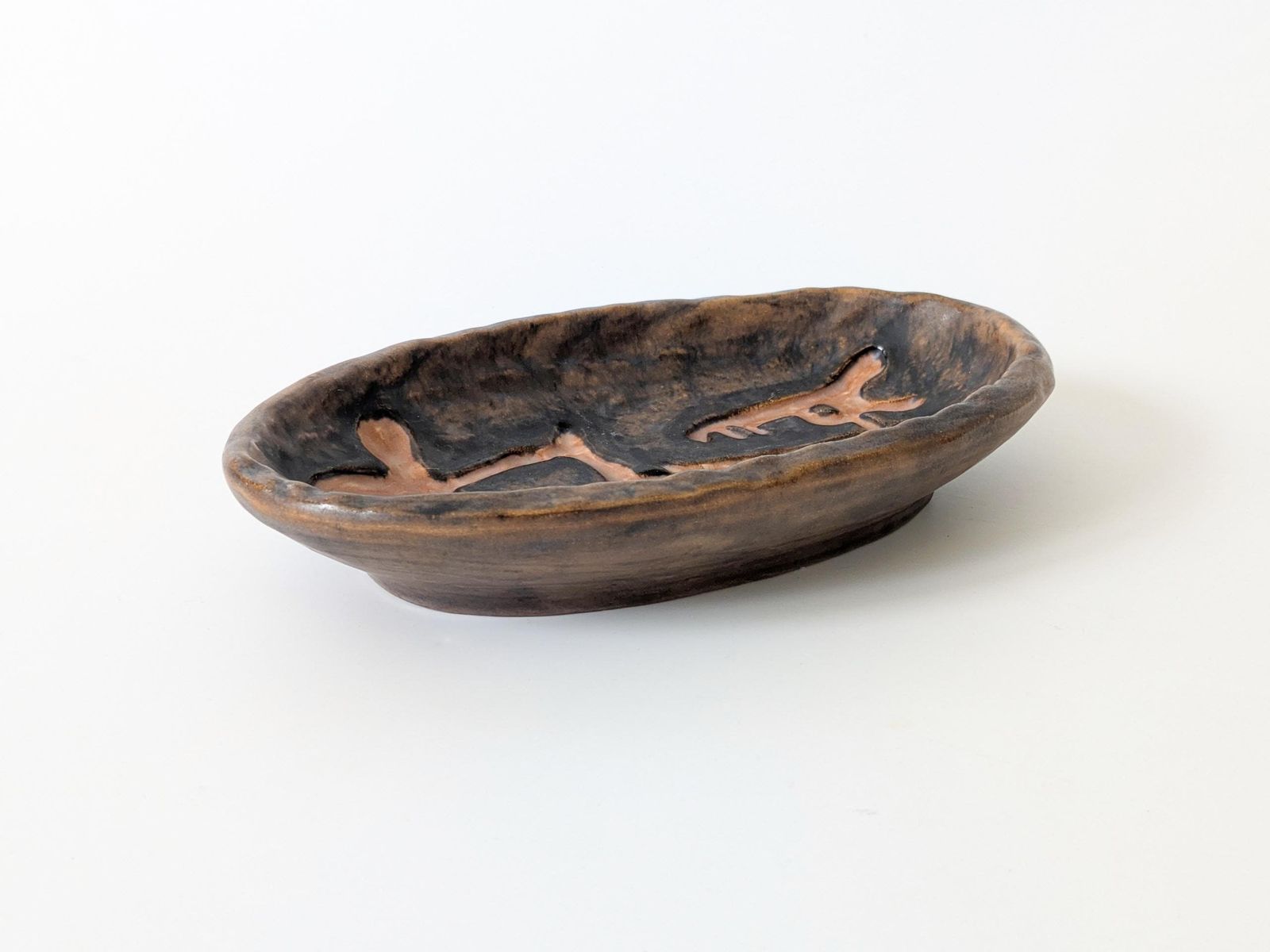 Vintage Emil Ruge Deens Studiopottery Gebeeldhouwde Opvangschaal Sgraffito Primitieve Kunst photo Woonaccessoires