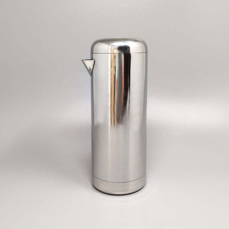 Cocktailshaker uit de jaren 1970 van Sergio Mazza en Giuliana Gramigna voor Arthur Krupp. photo Woonaccessoires