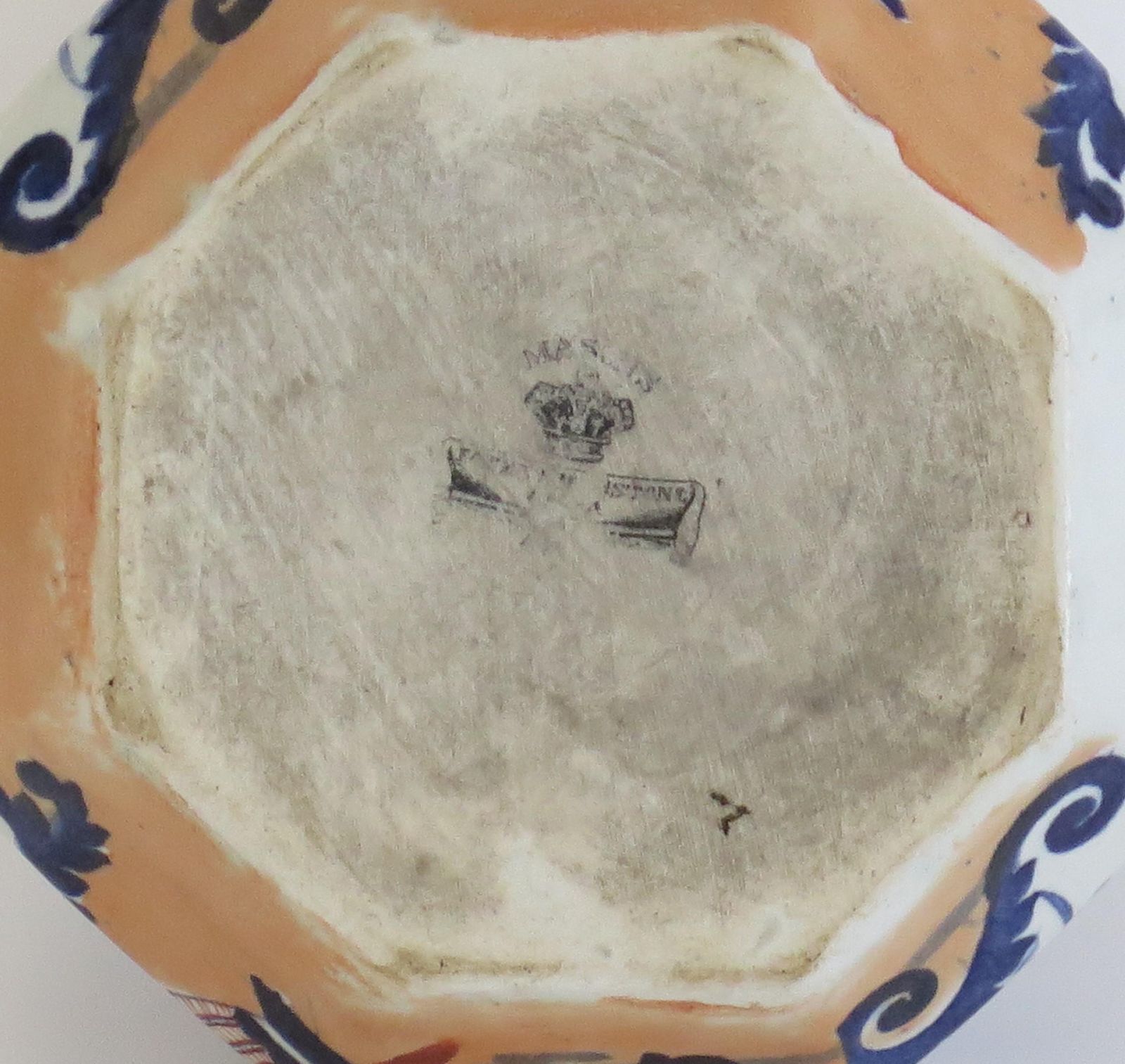photo buy Mason's Ironstone Hydra grote kan, Basket Pattern, antieke pitcher, 1830.