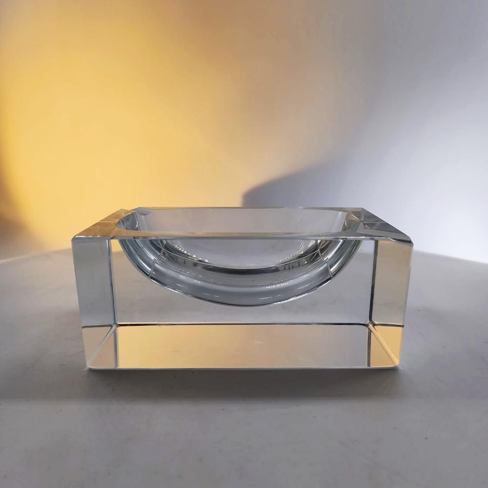 Cendrier rectangulaire entièrement transparent en verre de Murano, années 1960, Flavio Poli pour Seguso. Fabriqué en Italie photo for sale