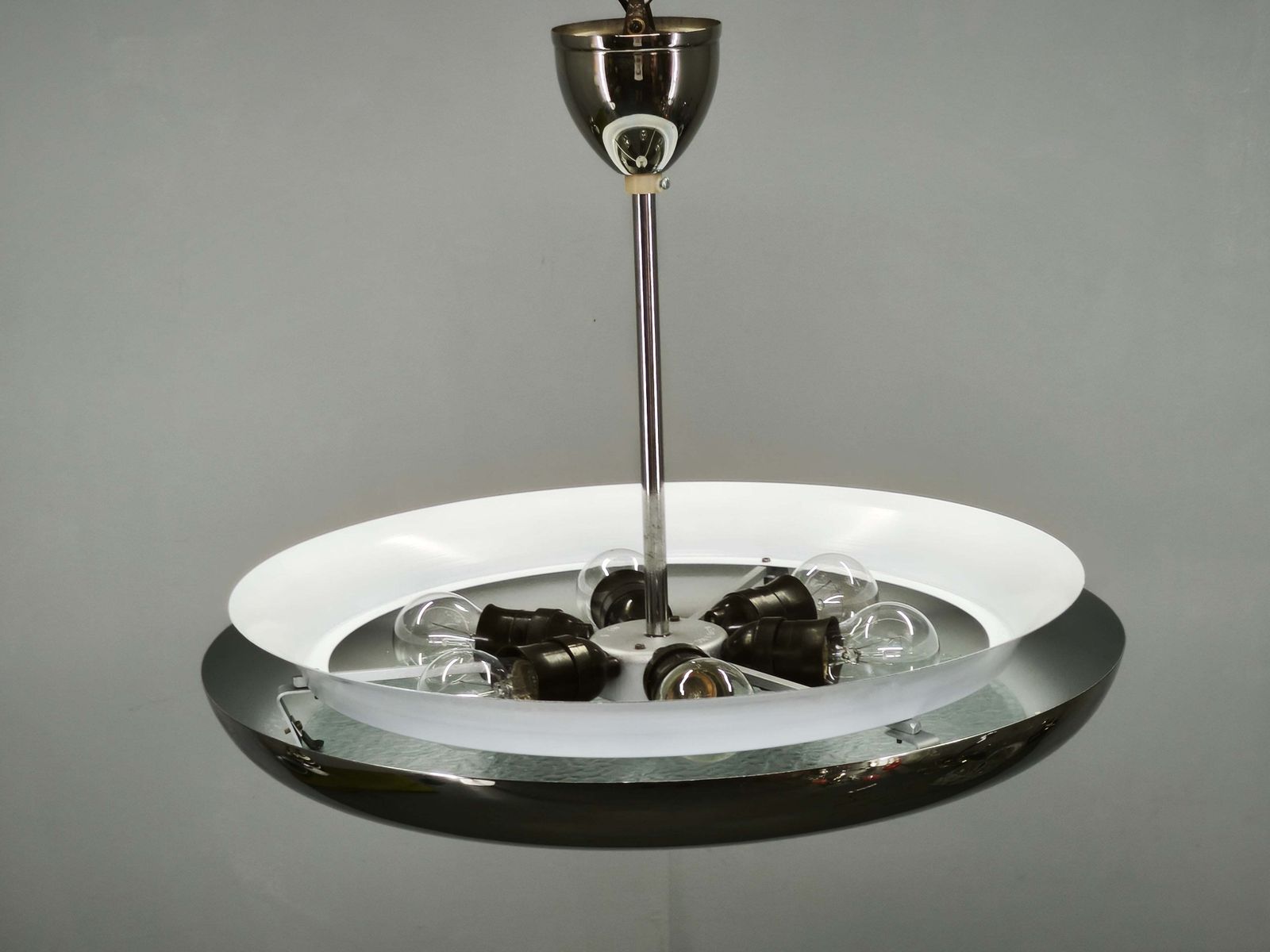 jaren 1930 Bauhaus Ufo Chroom En Glas Hanglamp Tsjechoslowakije photo buy