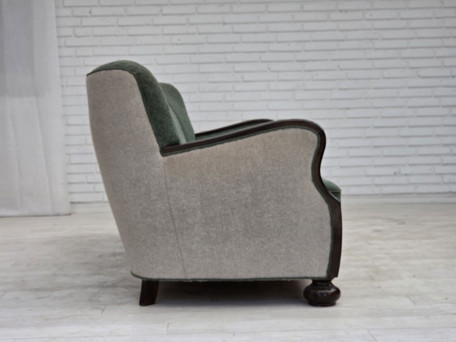 1960s, Danish 3 Seater Sofa, Furniture Wool, Oak Wood. photo vintage