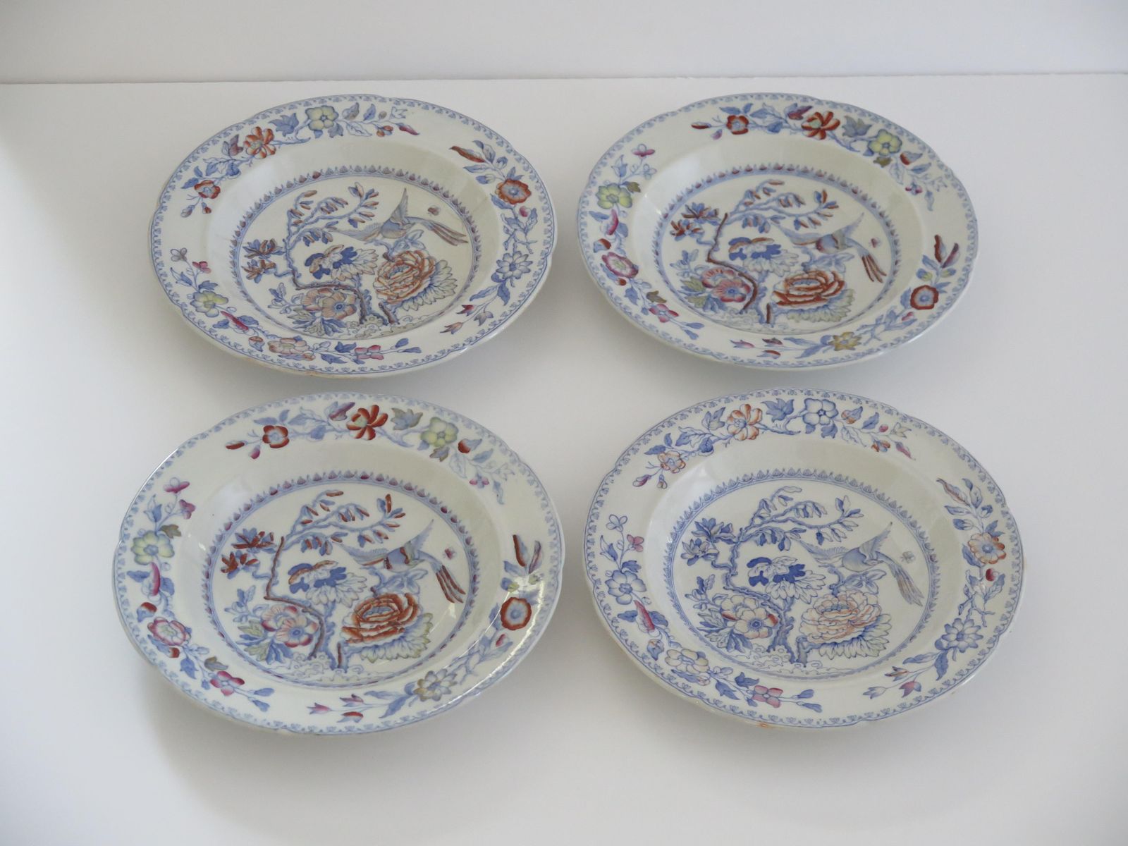 Mason's Ironstone soepkommen, set van vier, Flying Bird-patroon, ca. 1870 photo for sale