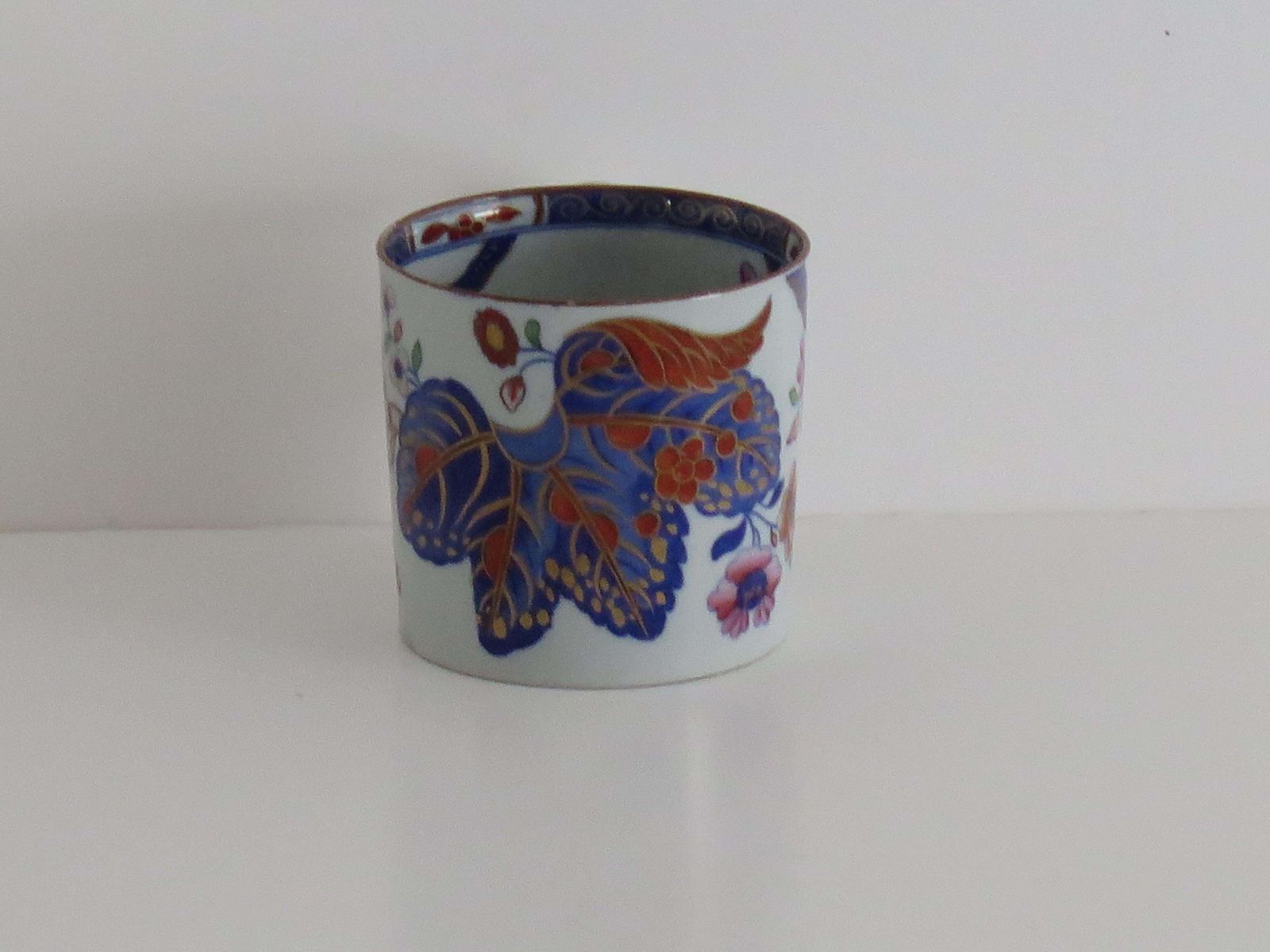 Antiek Spode Stone China koffiekopje, Tobacco Leaf-patroon, ca. 1820 photo buy