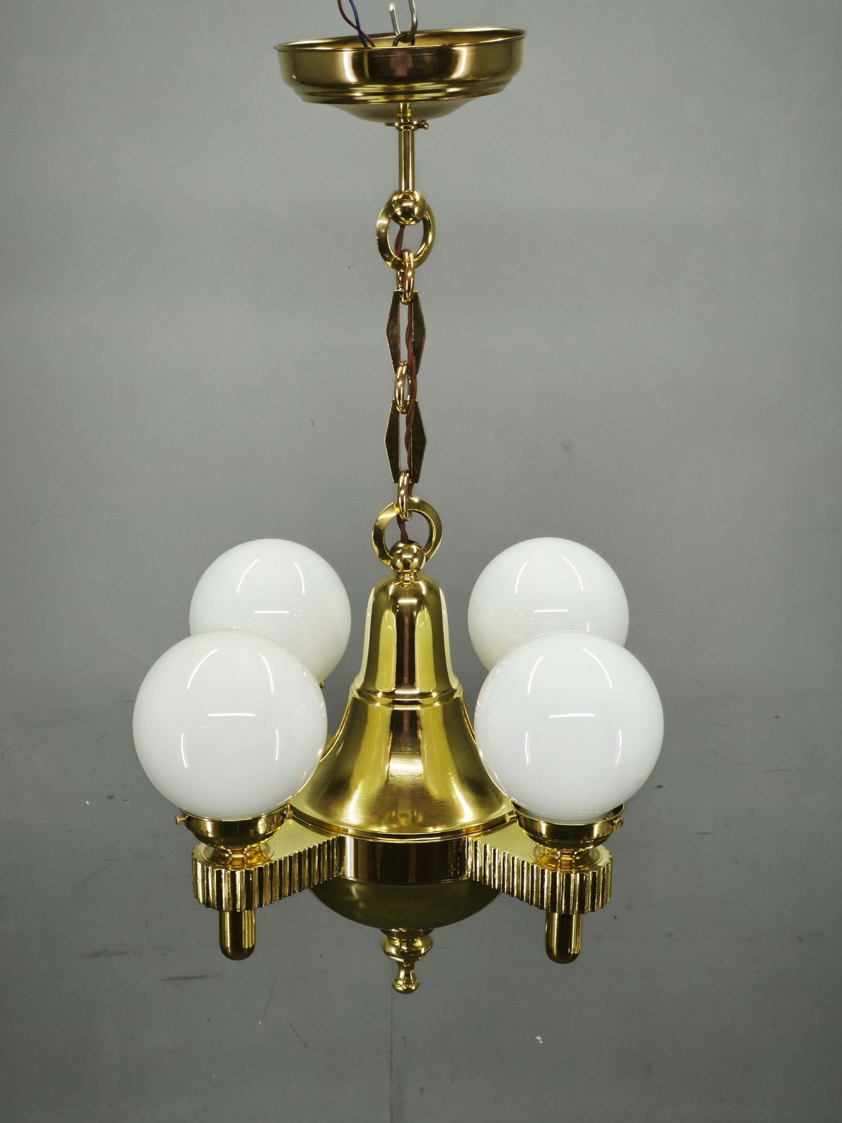 Tsjechische art deco messing en opaalglazenkroonluchter, jaren 1920 photo furniture