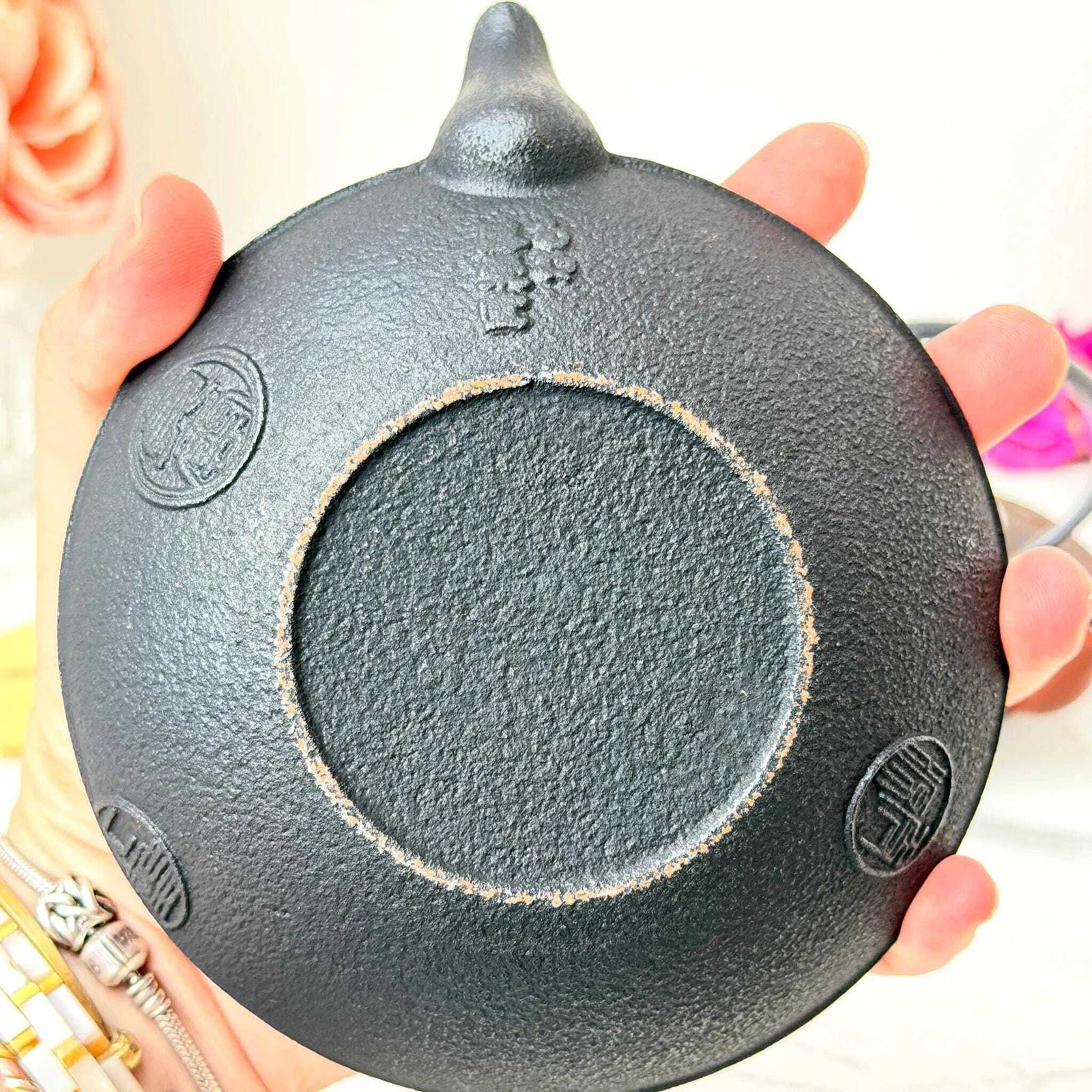 photo vinterior Oigen Nanbu Tekki Cast Iron Teapot Pair Black & Red Vintage Japanese