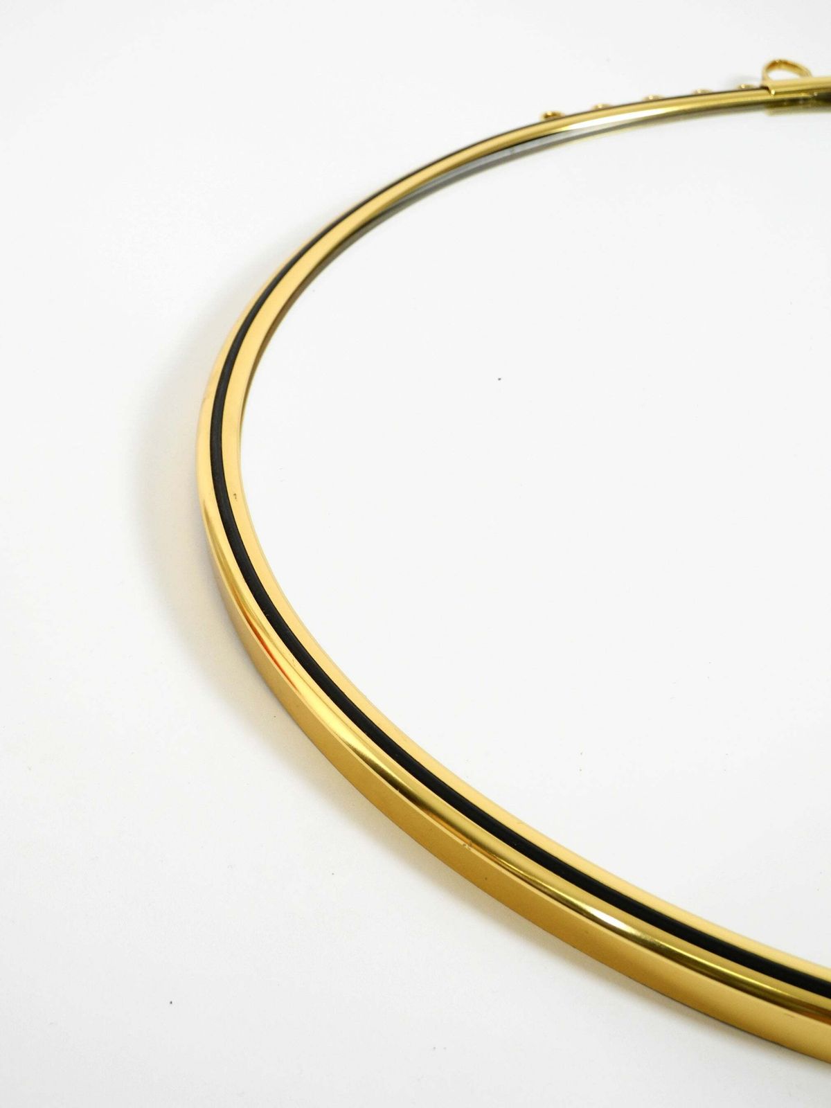 Ronde mid-century modern wandspiegel van messing, Lenz photo 622.0