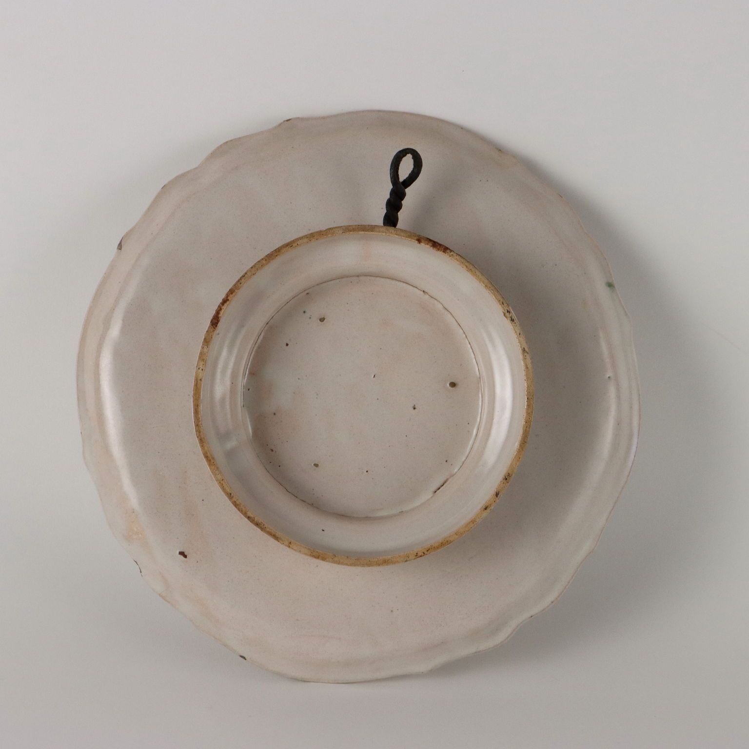 Antiek fruitschaal gekleurde majolica Frankrijk 19e eeuw photo buy