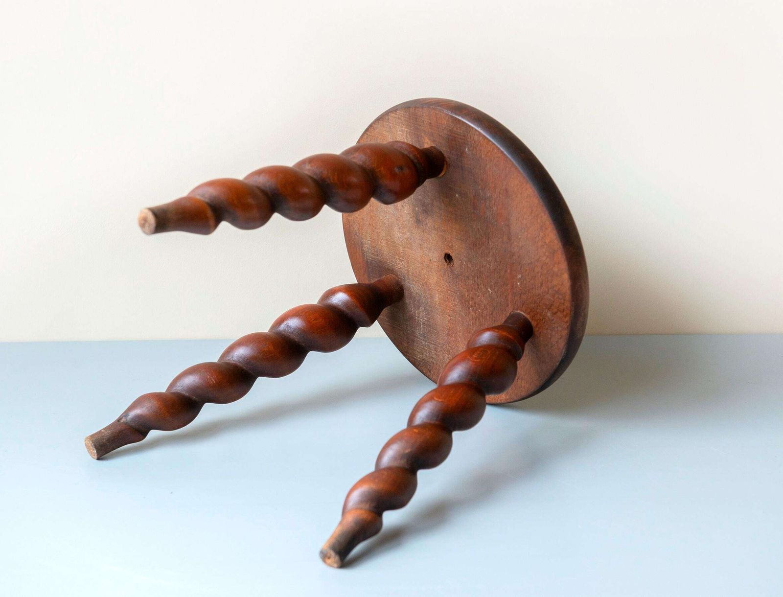 photo furniture Vintage French Barley Twist Stool   Round Wooden Plant Stand   Small Tripod Accent Table