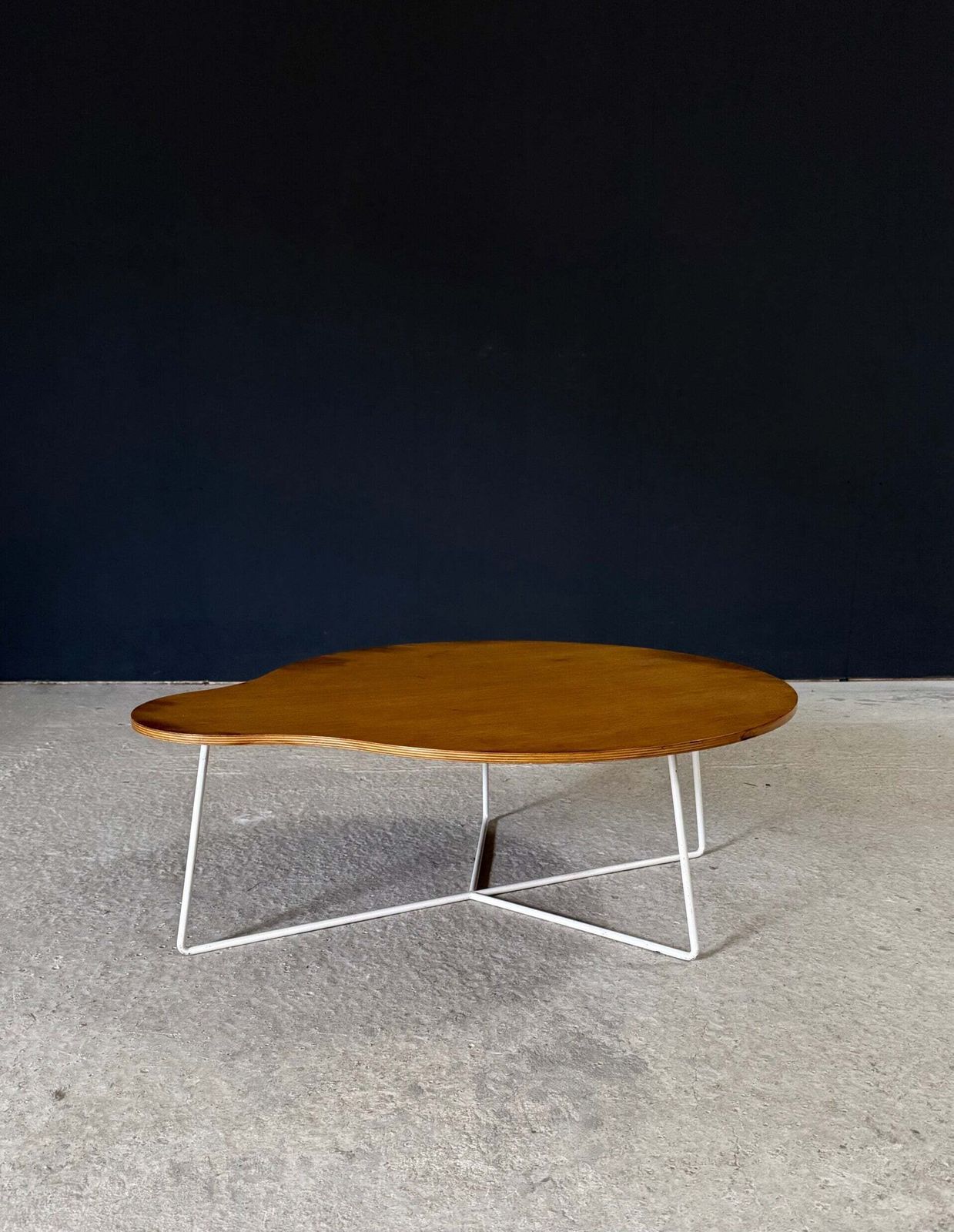 Mid-Century Modern Design Lage Salontafel, Denemarken jaren 1960 photo furniture