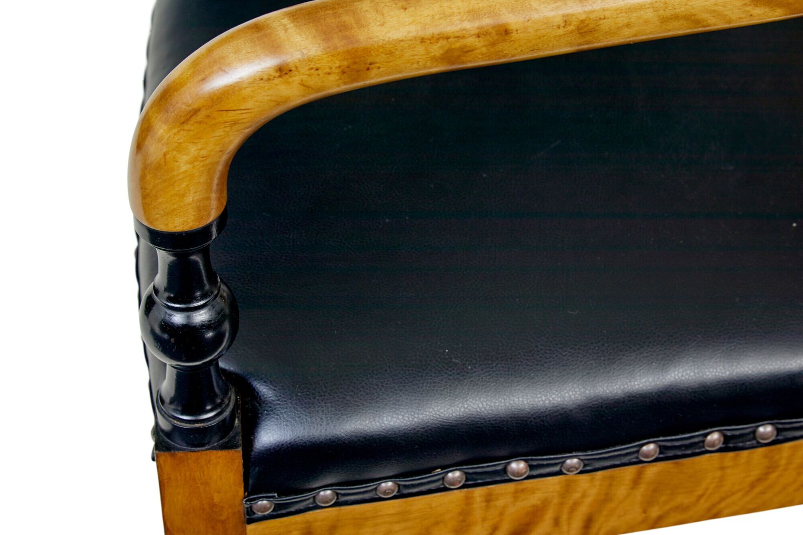 Paar art deco fauteuils van Scandinavisch berkenhout photo for sale