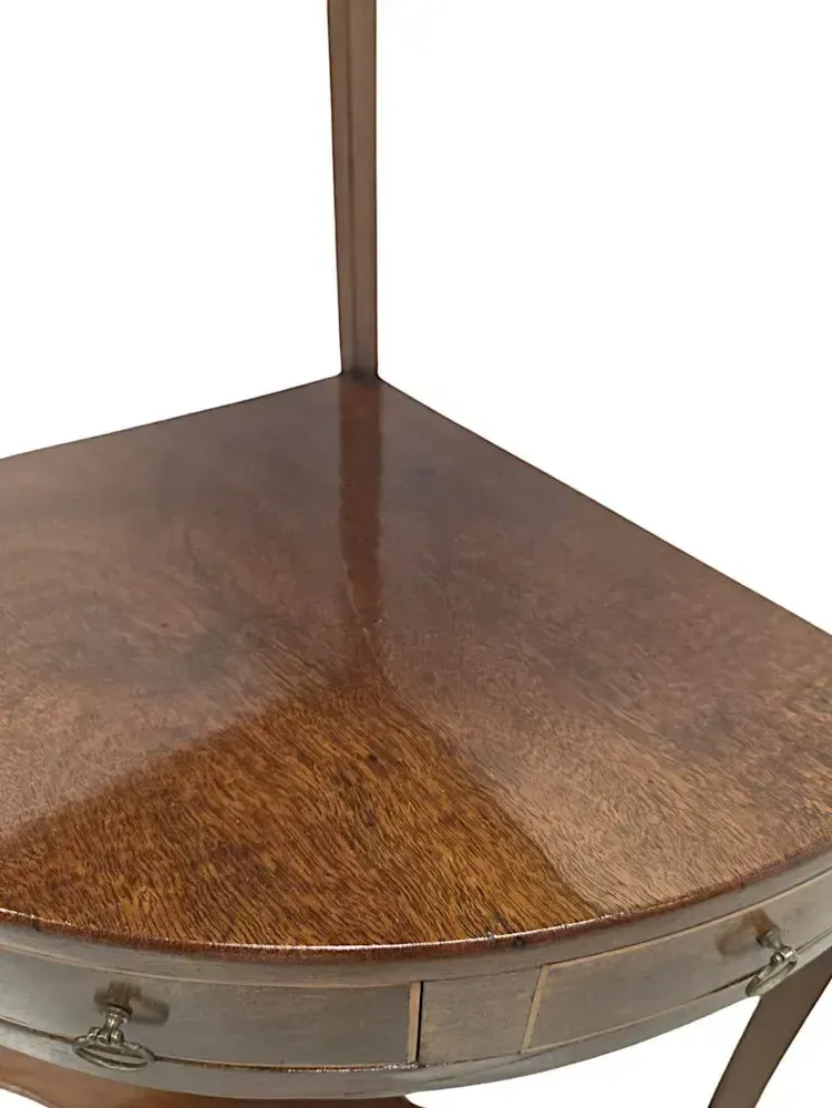 Georgische inlegwerk mahonie hoektafel of wastafelmeubel photo buy