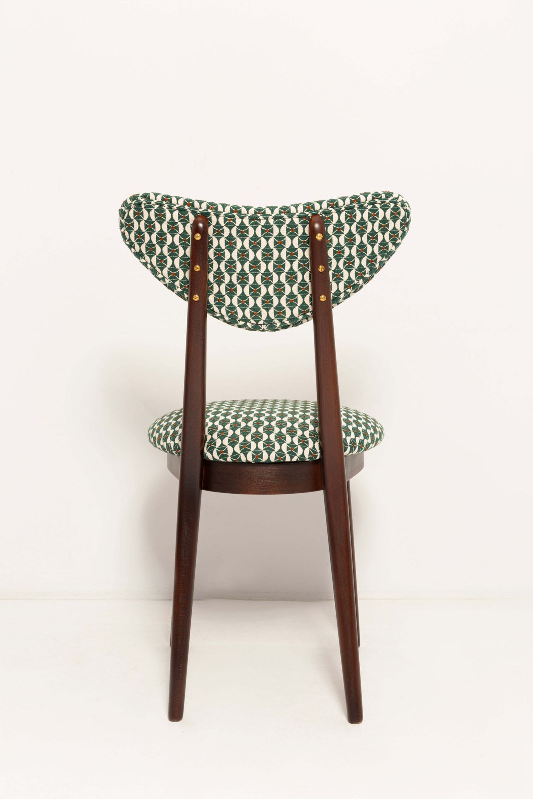 photo furniture Six Mid Century Heart Chairs, White And Green Art Deco Jacquard, Europe, 1960s