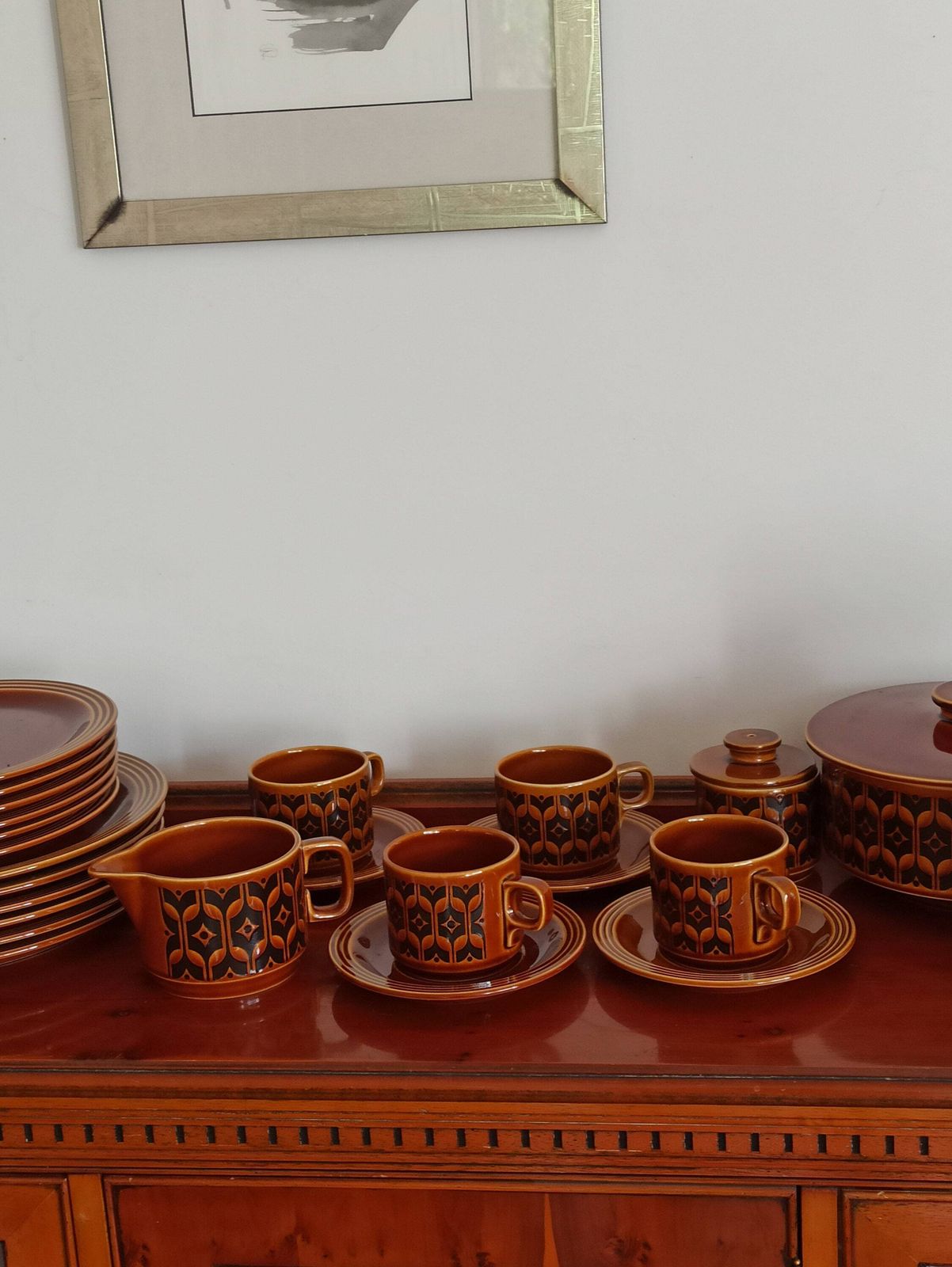 Vintage Hornsea Heirloom dinner- en theeset   Goede tot zeer goede staat   Uitstekende verzamelaarsitems! photo vinterior