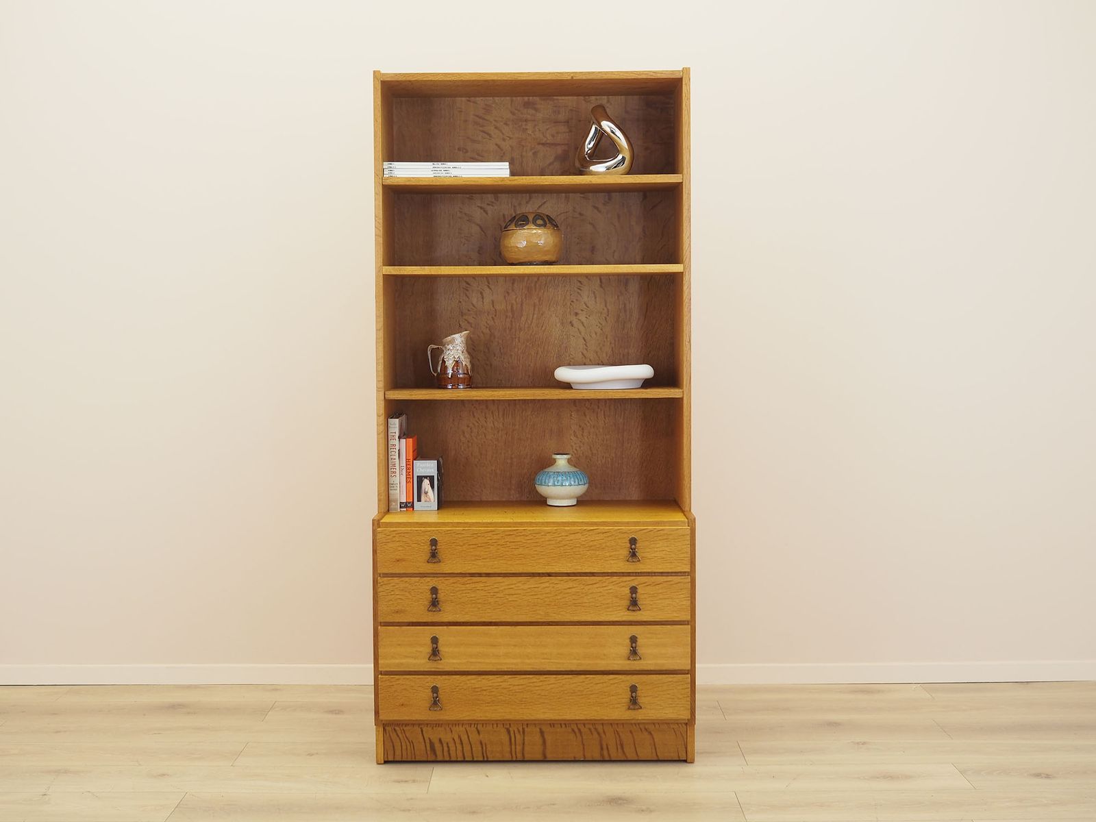 Deense Eiken Fineer Boekenkast Met Verstelbare Planken, jaren 1960 photo furniture