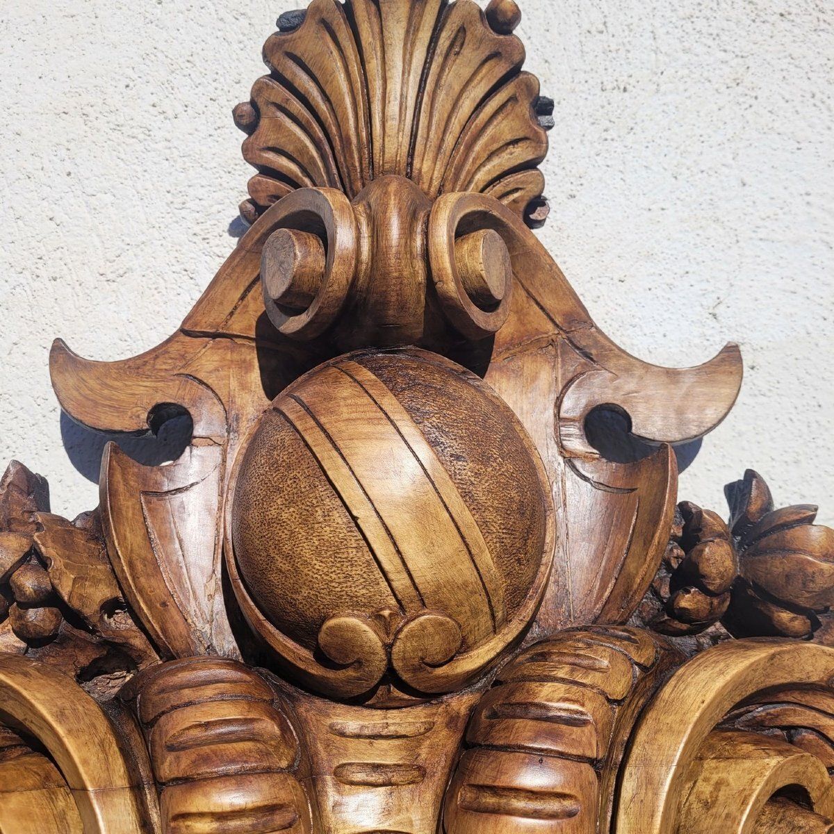 Grand miroir en bois sculpté, 234 cm de hauteur, Italie, XIXe siècle photo for sale