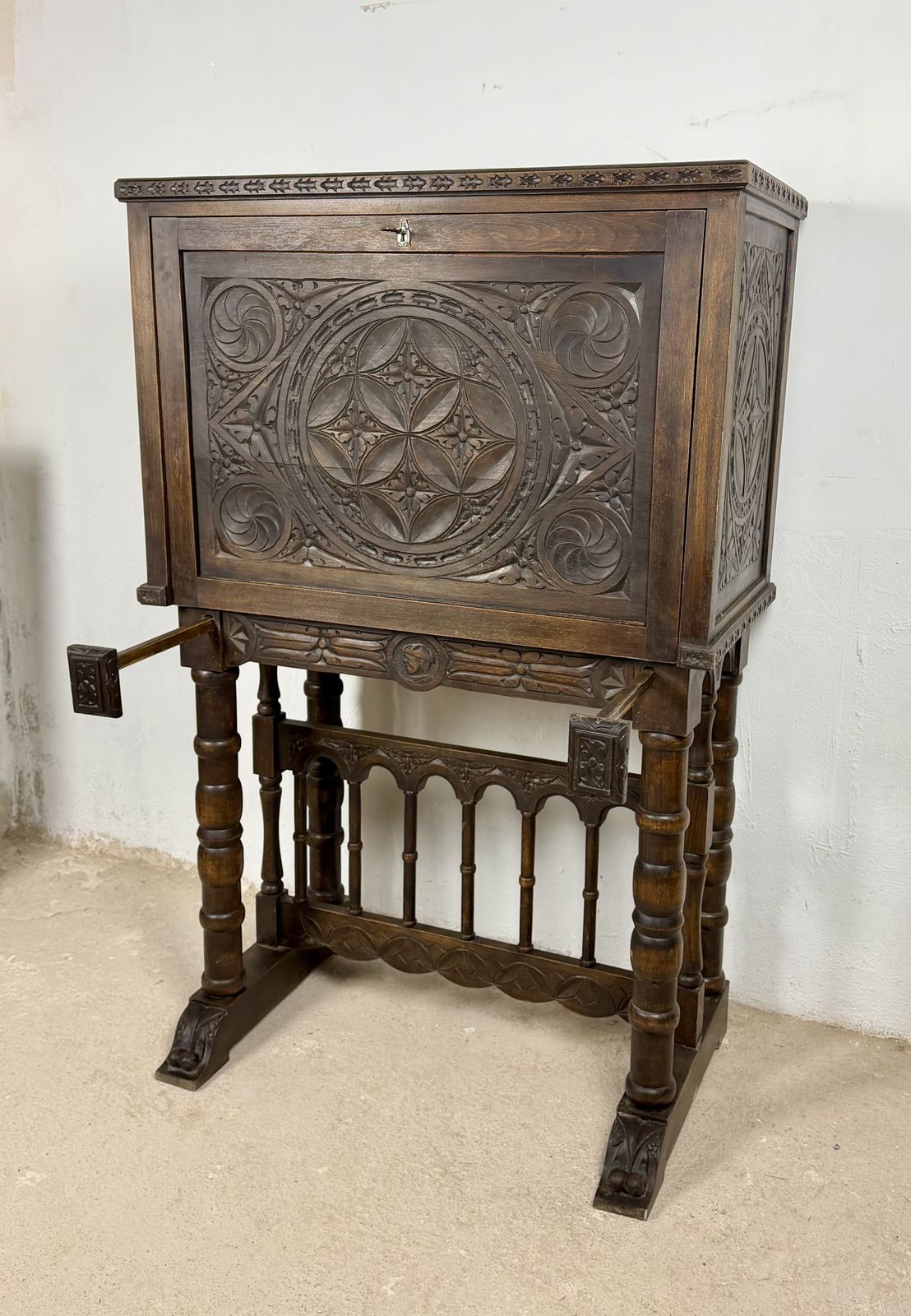Spanish Highly Carved Wood Cabinet Or Bargueño, 20th Century photo vintage