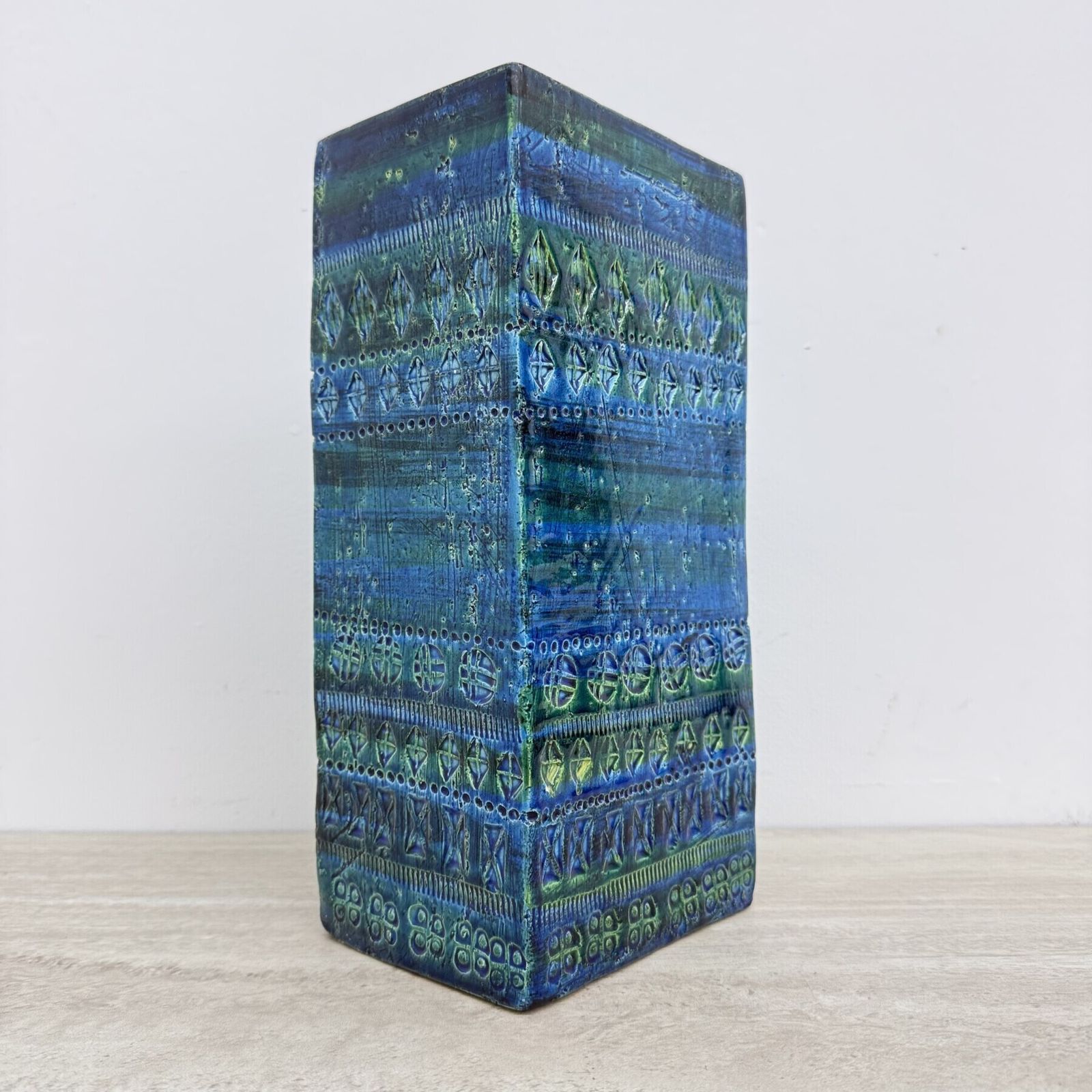 XL Bitossi Ceramic Vase in Rimini Blue 727/30, Aldo Londi Design, Italy photo furniture