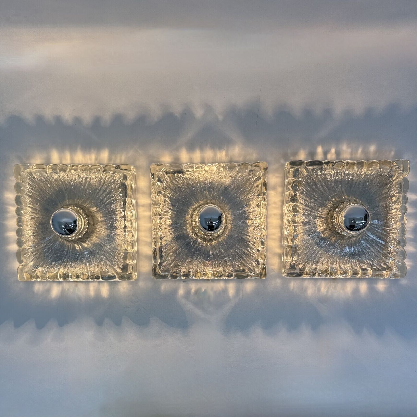 Hustadt Leuchten IJsglas Wandlamp Set van 3, jaren 1970, Duitsland photo furniture