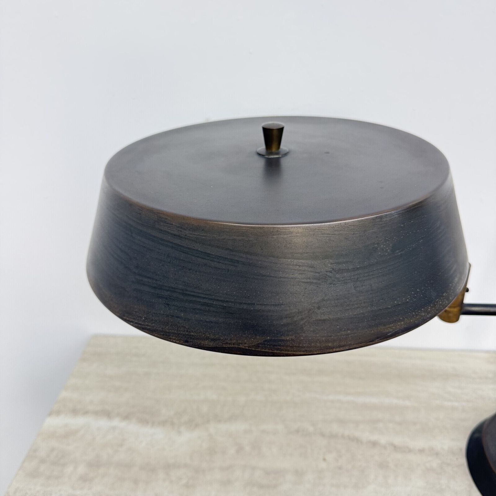 Mid Century Italiaanse Messing Tafel Bureaulamp met Pantograafarm, jaren 1940 photo vinterior
