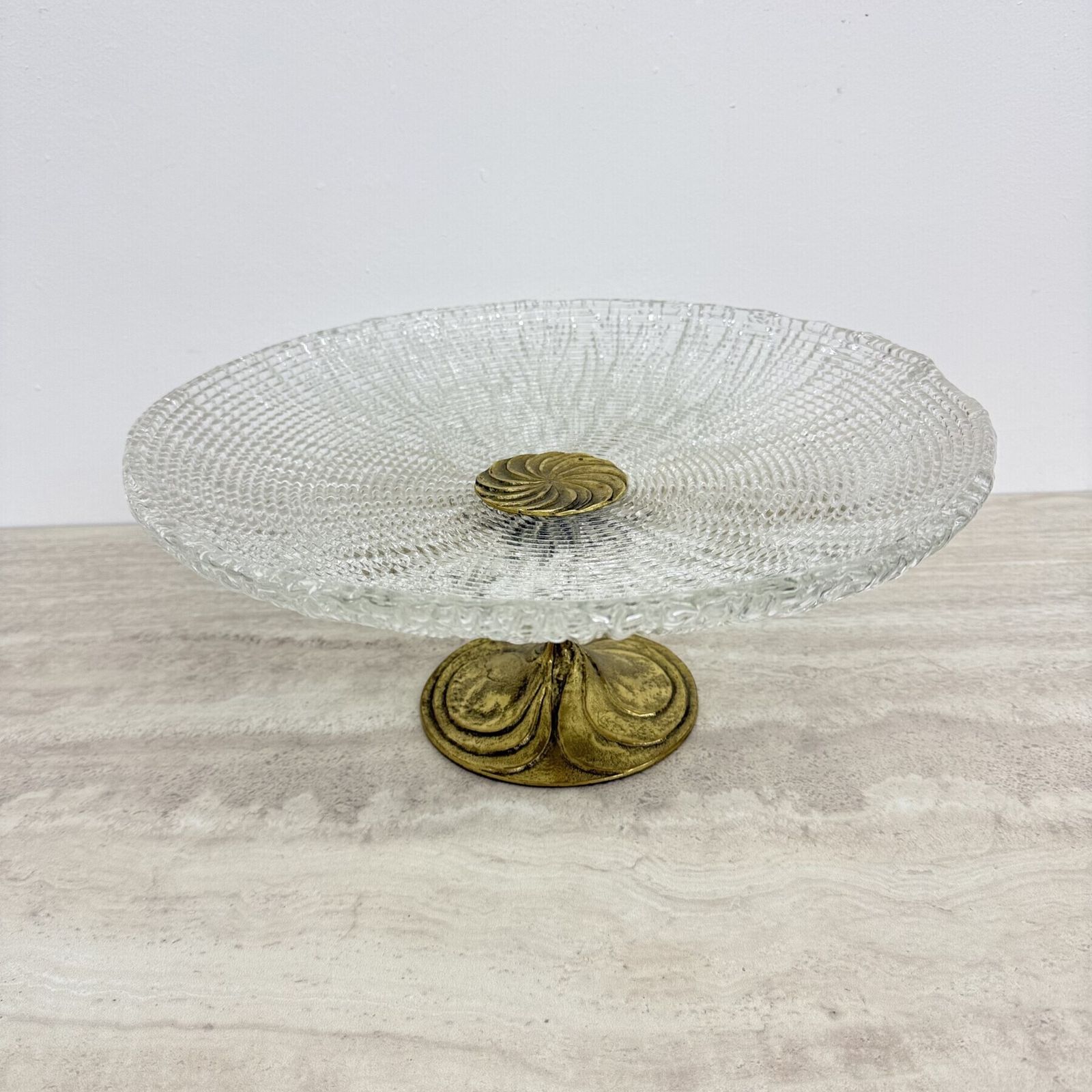 Décoration Coupe mid-century modern en cristal et laiton, années 1960 photo