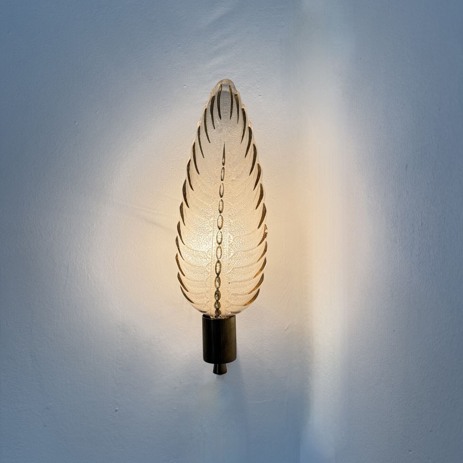 Art Deco Wandlampen van Messing en Glas door Ezan , Frankrijk , jaren 1940 photo vinterior