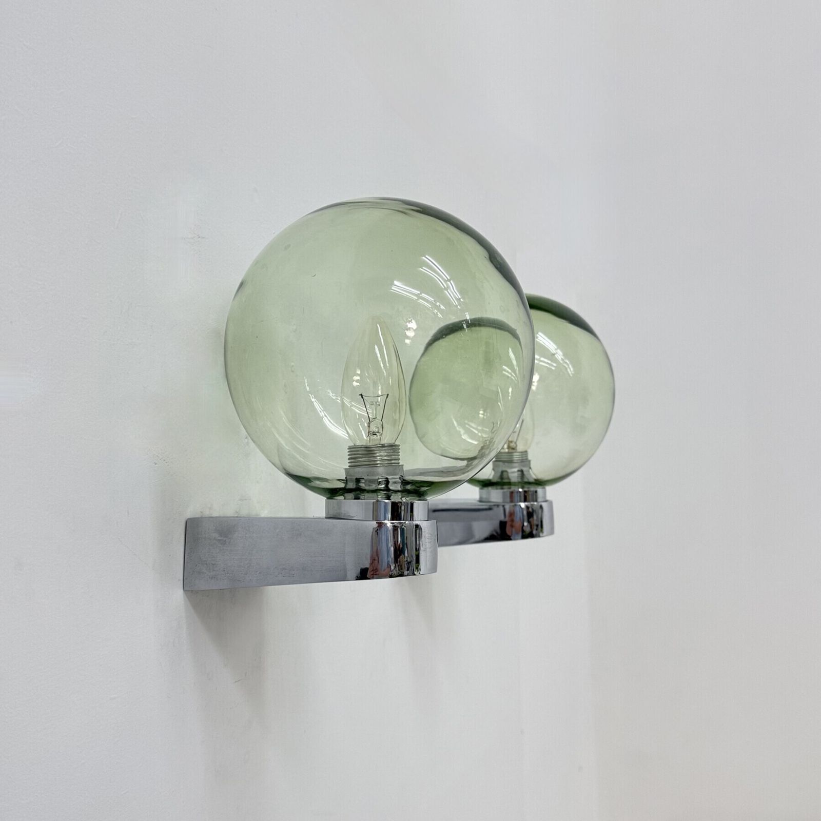 photo vinterior Applique murale mid-century en verre vert et chrome, années 1970