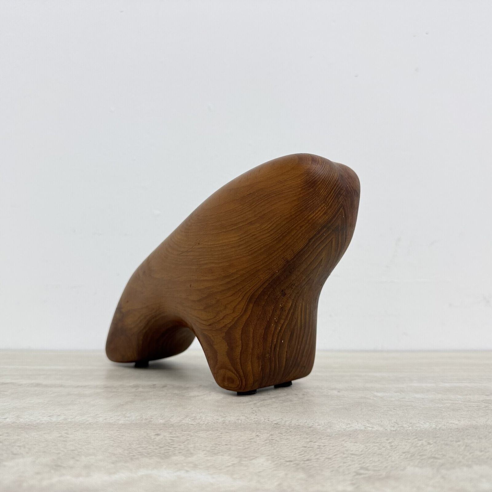 Mid-Century abstract houten stier in teak, jaren 1970 photo vinterior