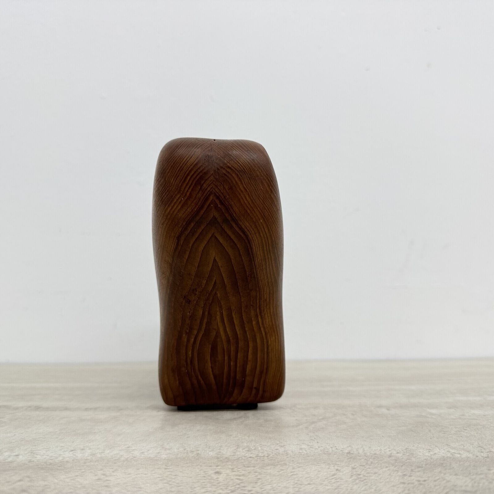 photo vintage Mid-Century abstract houten stier in teak, jaren 1970