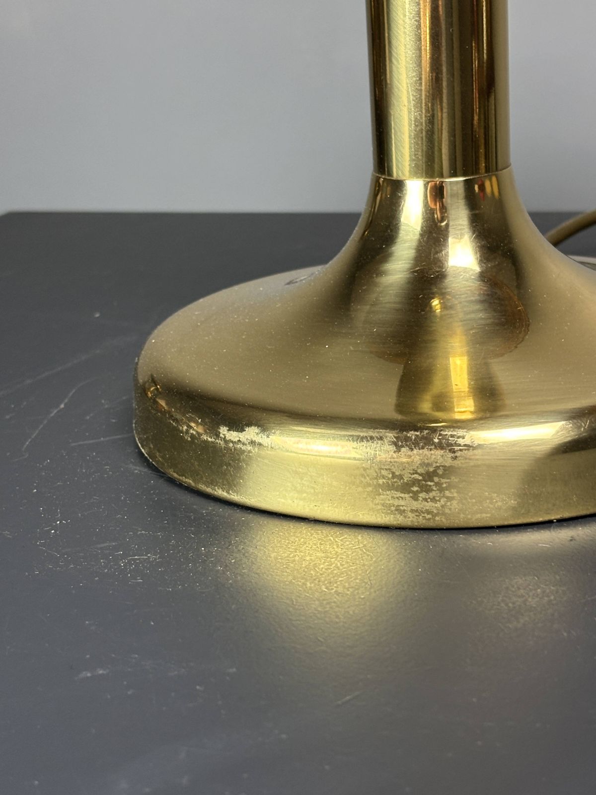 Italian Midcentury Pencil Reed Rattan Brass Fungo Mushroom Table Lamp 1970s photo vintage