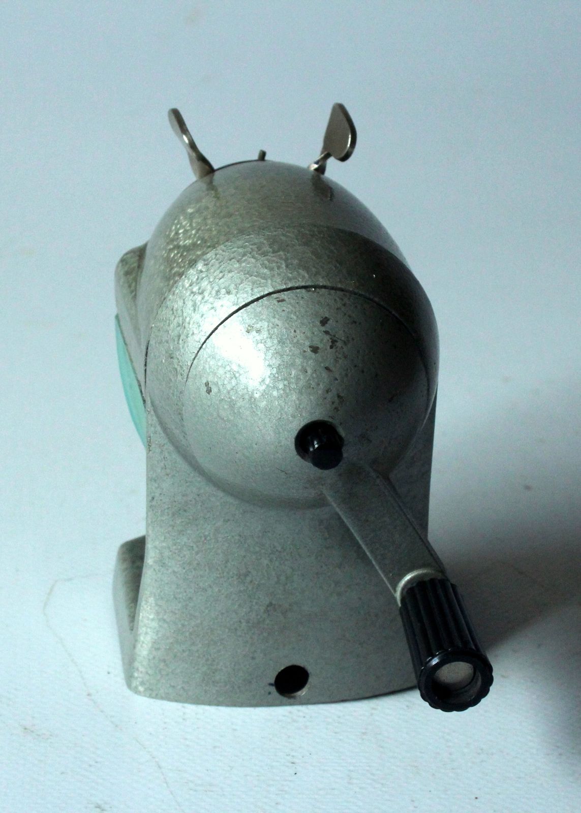 Asis Tabletop Pencil Sharpener Made Of Metal With A Distinctive Plastic Shavings Container; Original Gdr Model – Fully Functional. photo 115.0