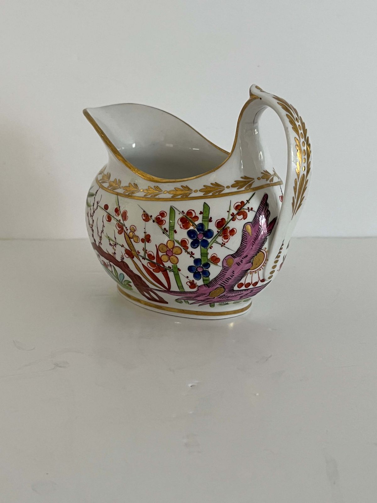 Worcester Bfb roomkannetje uit de collectie van Lord & Lady Flight, Ho Ho Birds, ca. 1810 photo furniture