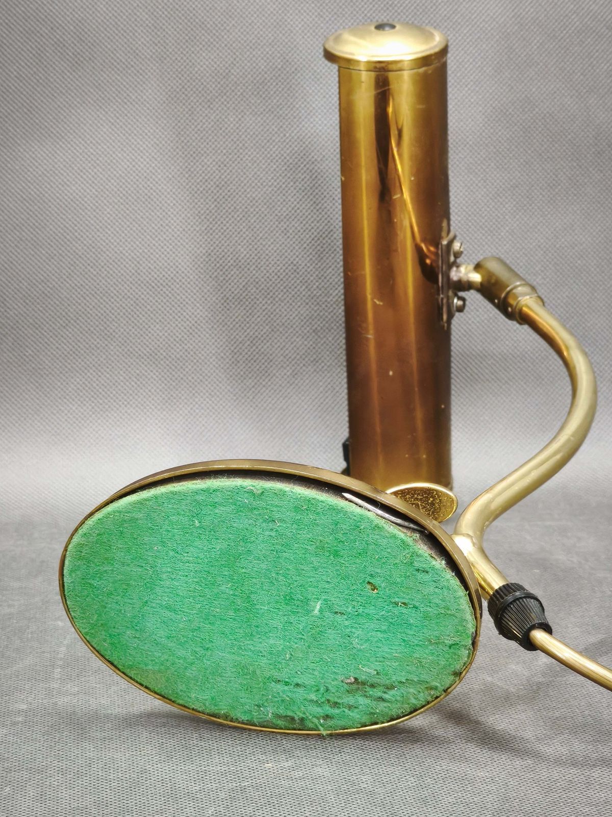 Verstelbare messing bureaulamp, Duitsland, jaren 1960 photo vinterior