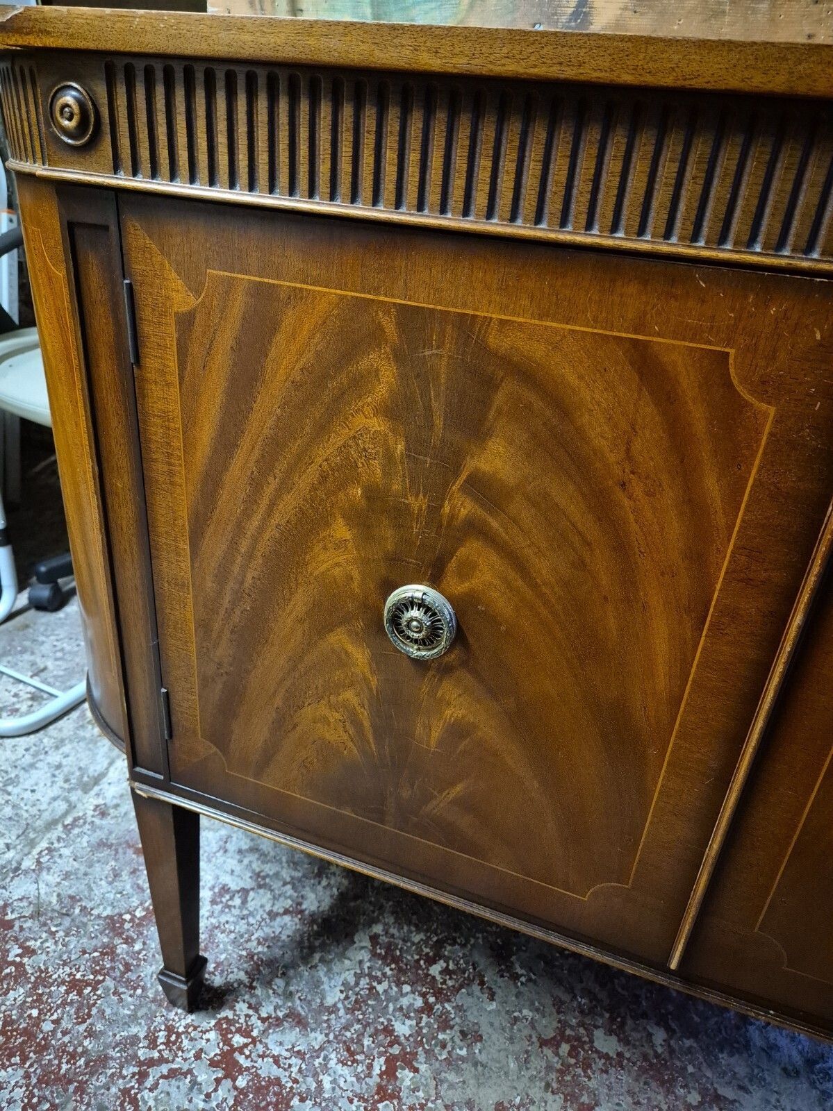 photo furniture Vintage Art Deco Style Flame Mahogany Double Door Sideboard
