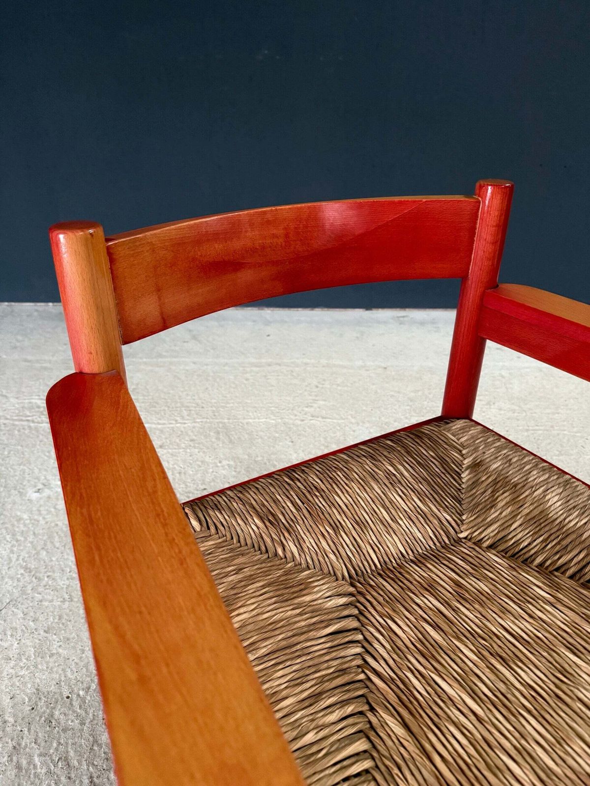 photo for sale Mcm Design rode loungestoel van Vico Magistretti