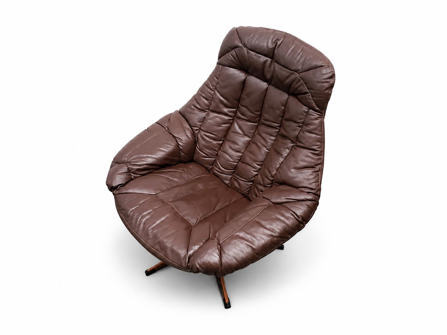 Two   Henry Walter Klein For Bramin ‘Silhouette’ Swivel Armchairs, Denmark 1970 photo vinterior