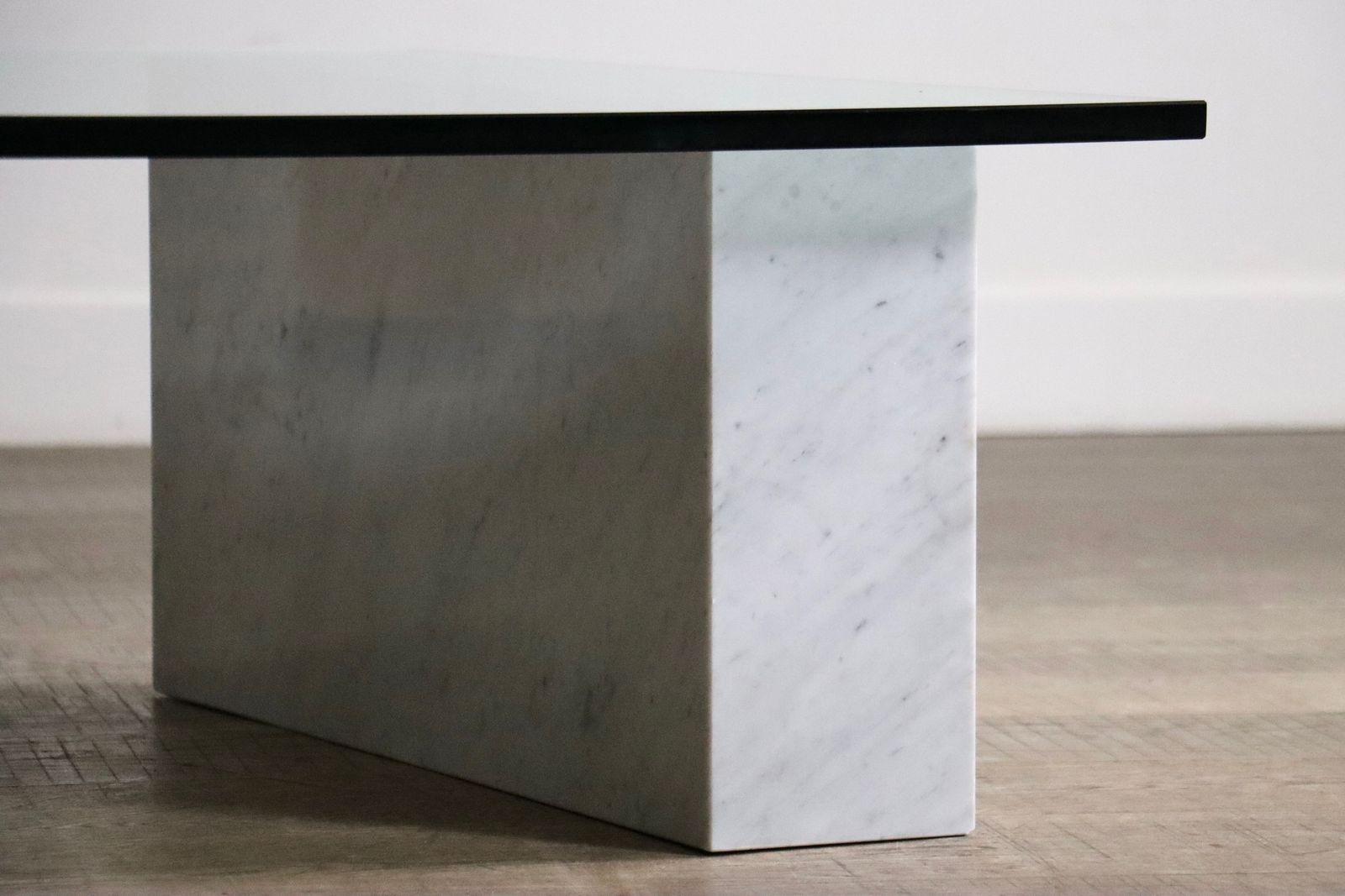 photo furniture Lella And Massimo Vignelli Kono salontafel voor Casigliani, Italië, ca. 1984